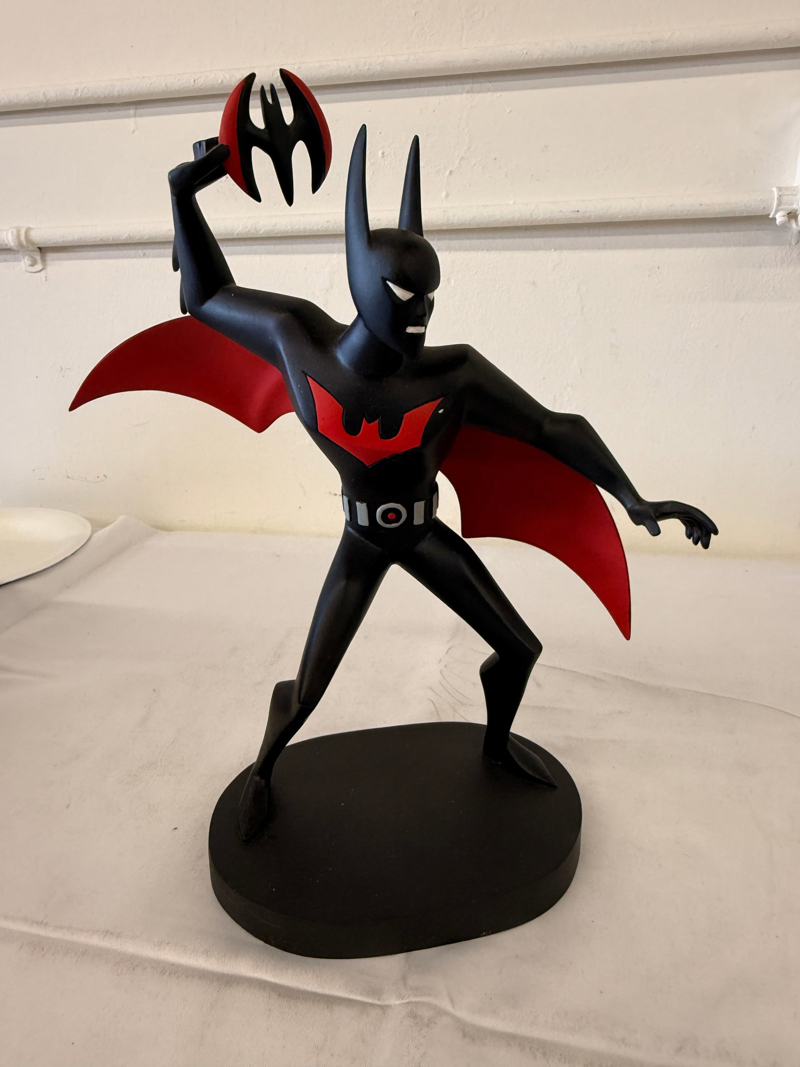 Batman Beyond DC Comics Animated Series Resin Statue 1999 with Batarang (1 of 5)