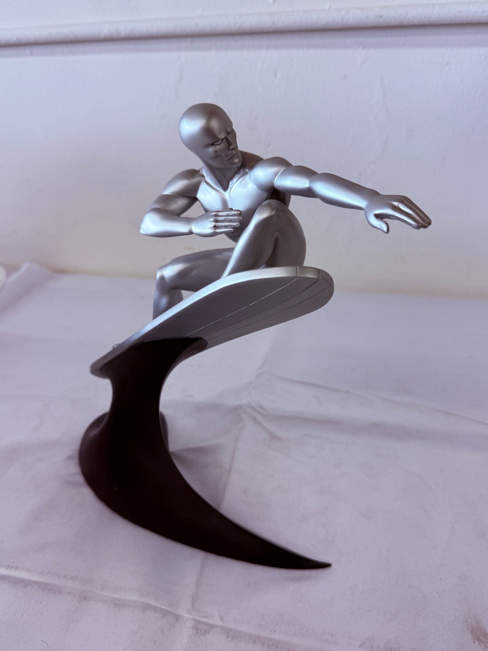 Silver Surfer Marvel Attakus Limited Edition Resin Statue #0215/8888, 1997 (1 of 5)