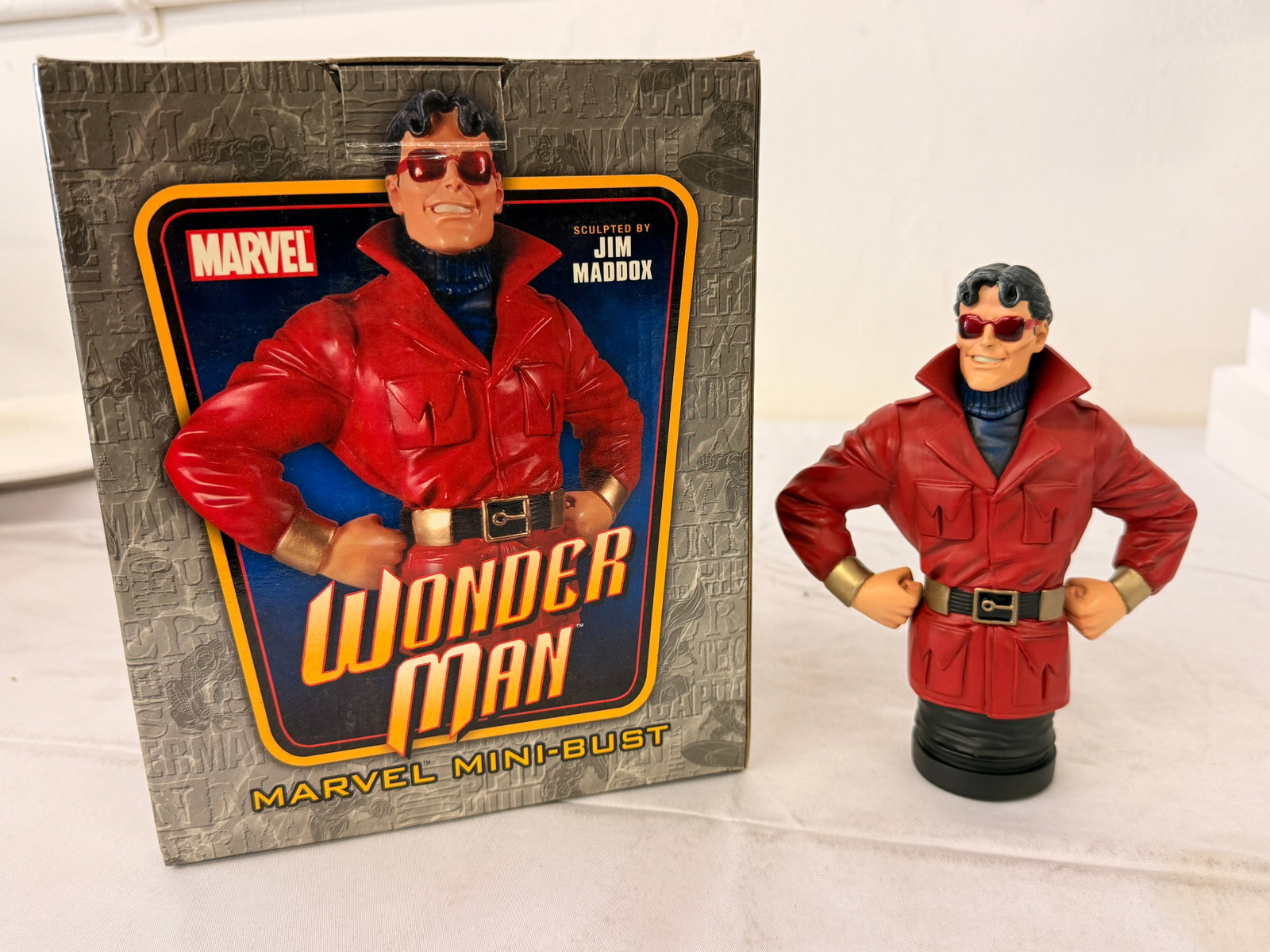Wonder Man Marvel Mini-Bust Bowen Designs Jim Maddox Limited Edition 229/1500 (1 of 6)