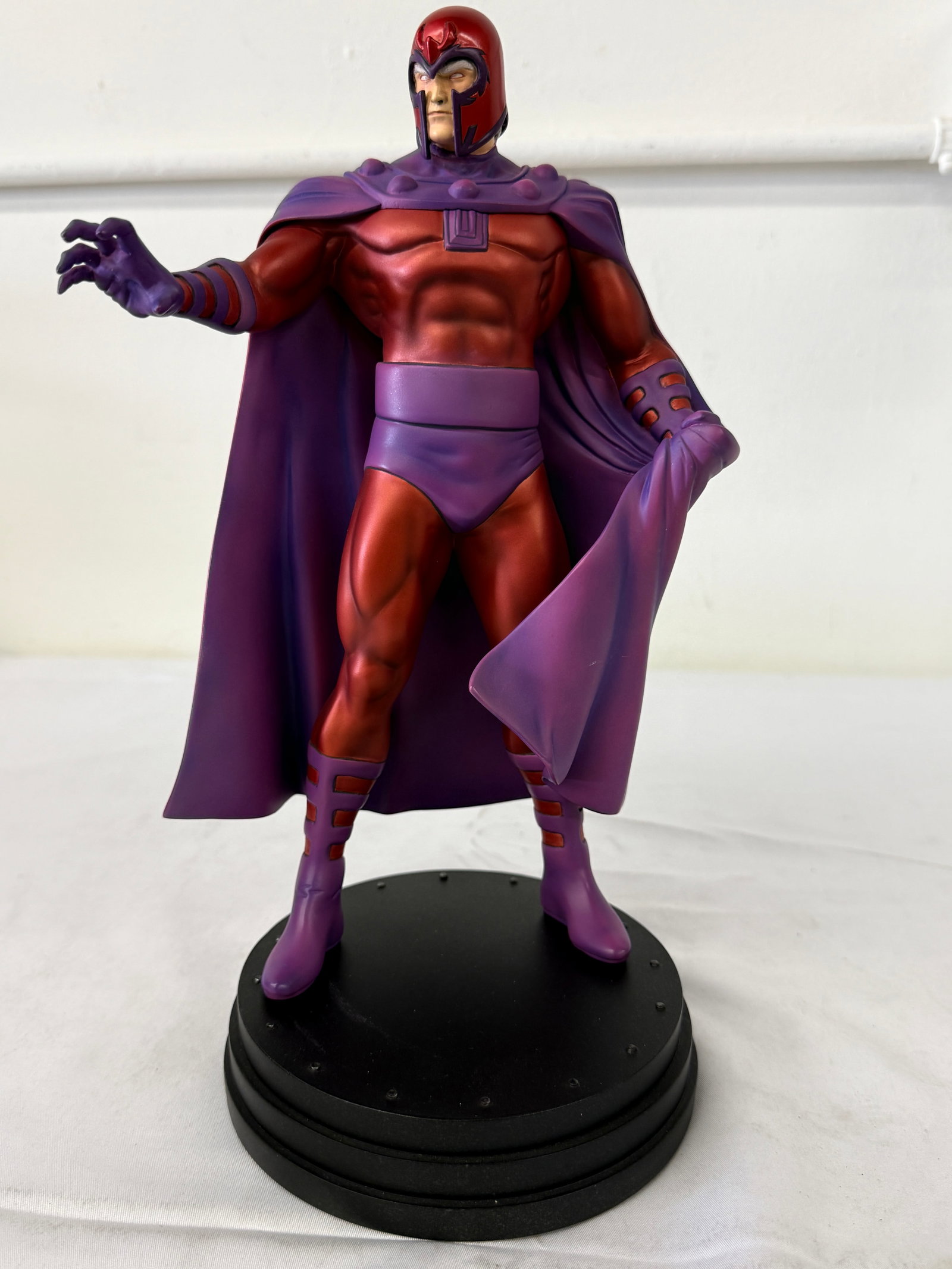 Magneto Marvel X-Men Bowen Designs Limited Edition Statue #0545/2000: Magneto Marvel X-Men Bowen Designs Limited Edition Statue #0545/2000