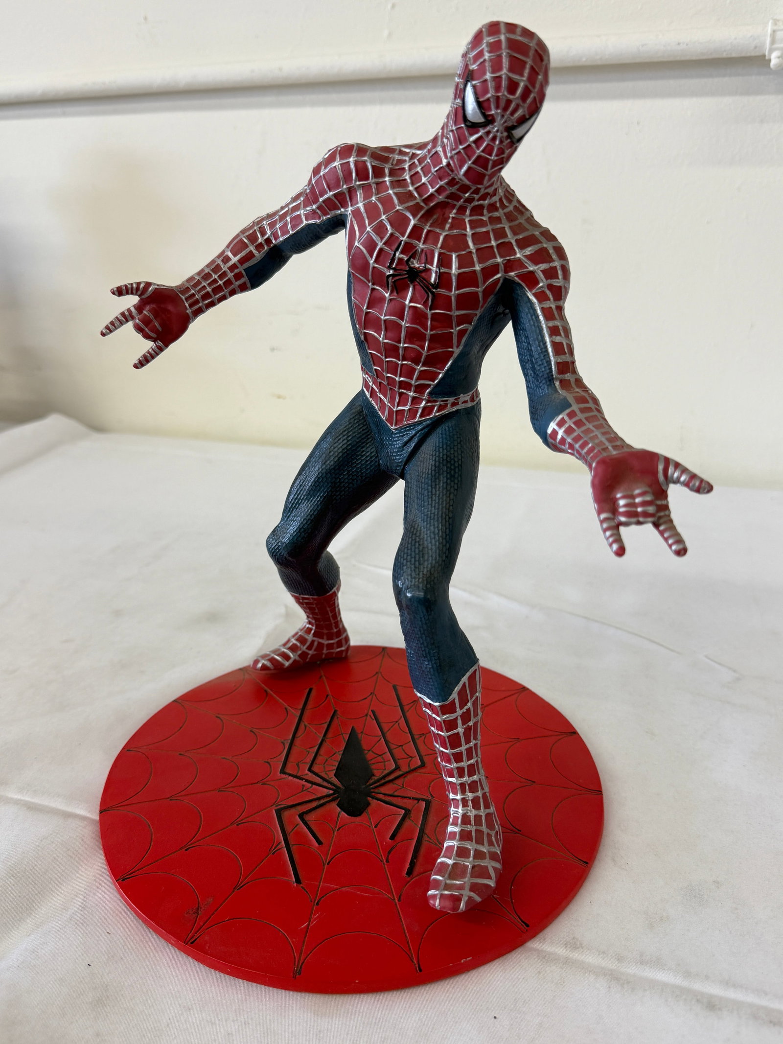Spider-Man Marvel Comics Large Resin Statue Figure on Spiderweb Base 20" (1 of 5)