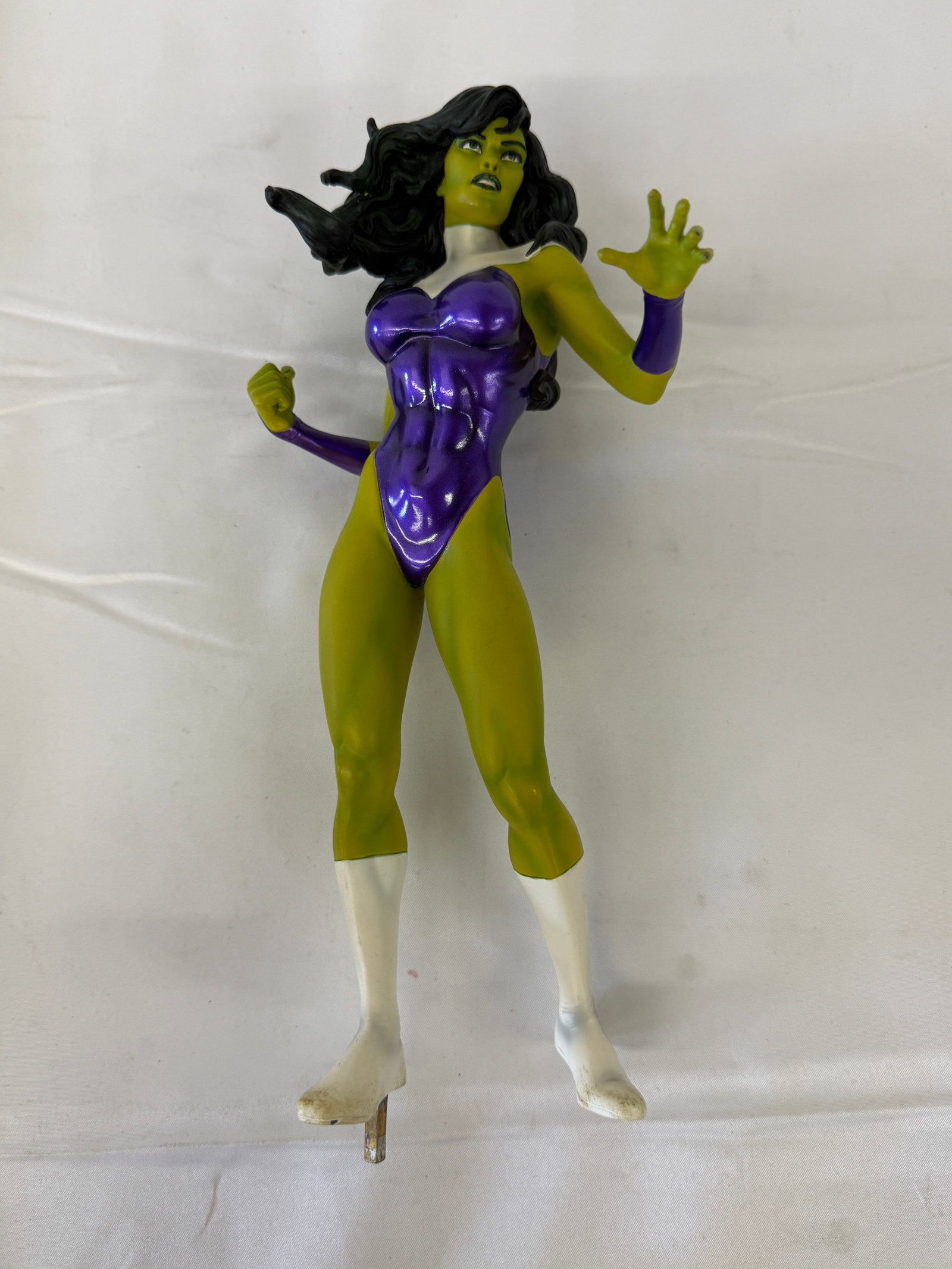 Marvel She-Hulk Vintage Action Figure Toy (1 of 3)