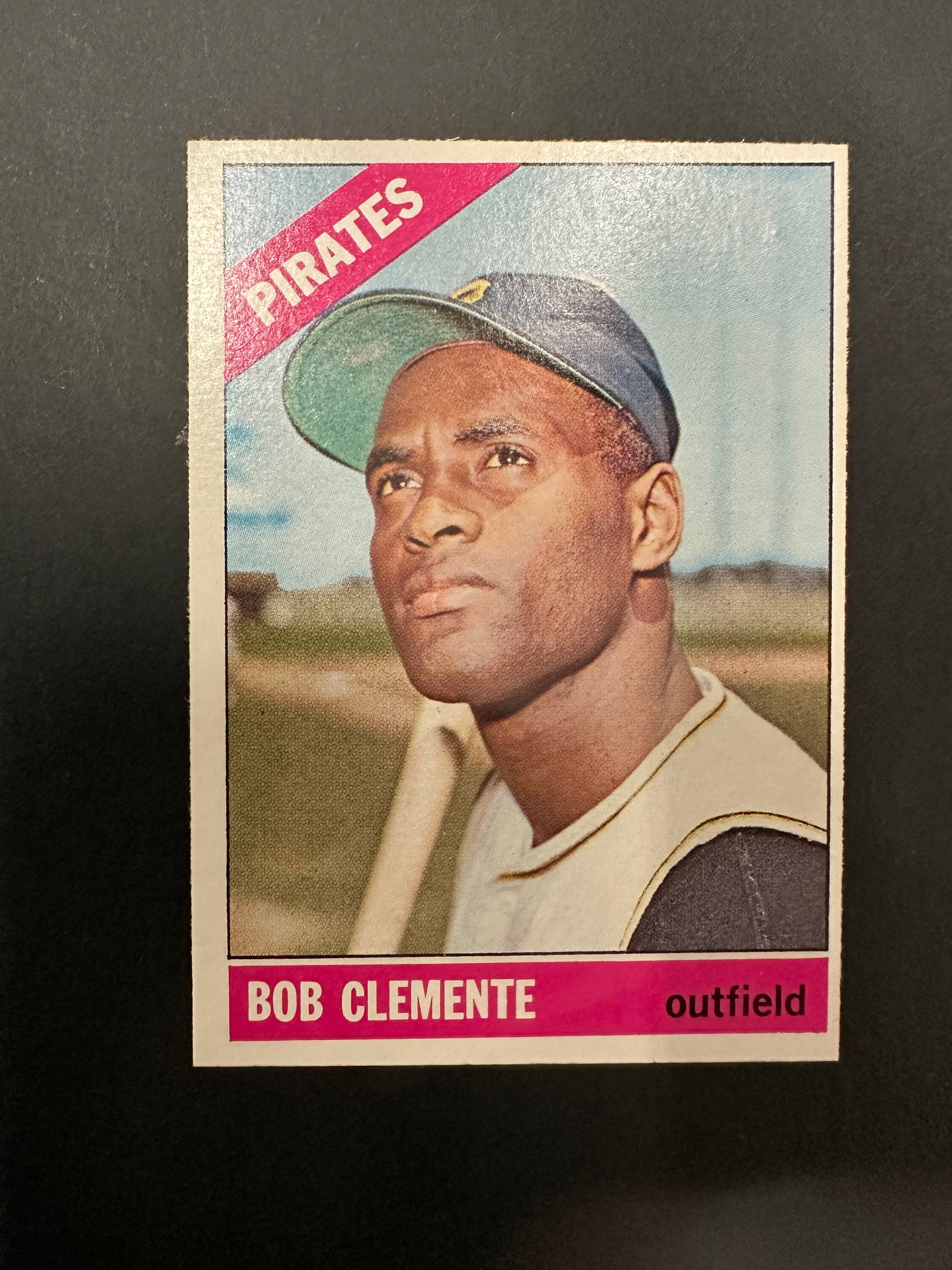 Bob Clemente 1966 Topps #300 Pittsburgh Pirates Baseball Card (1 of 2)