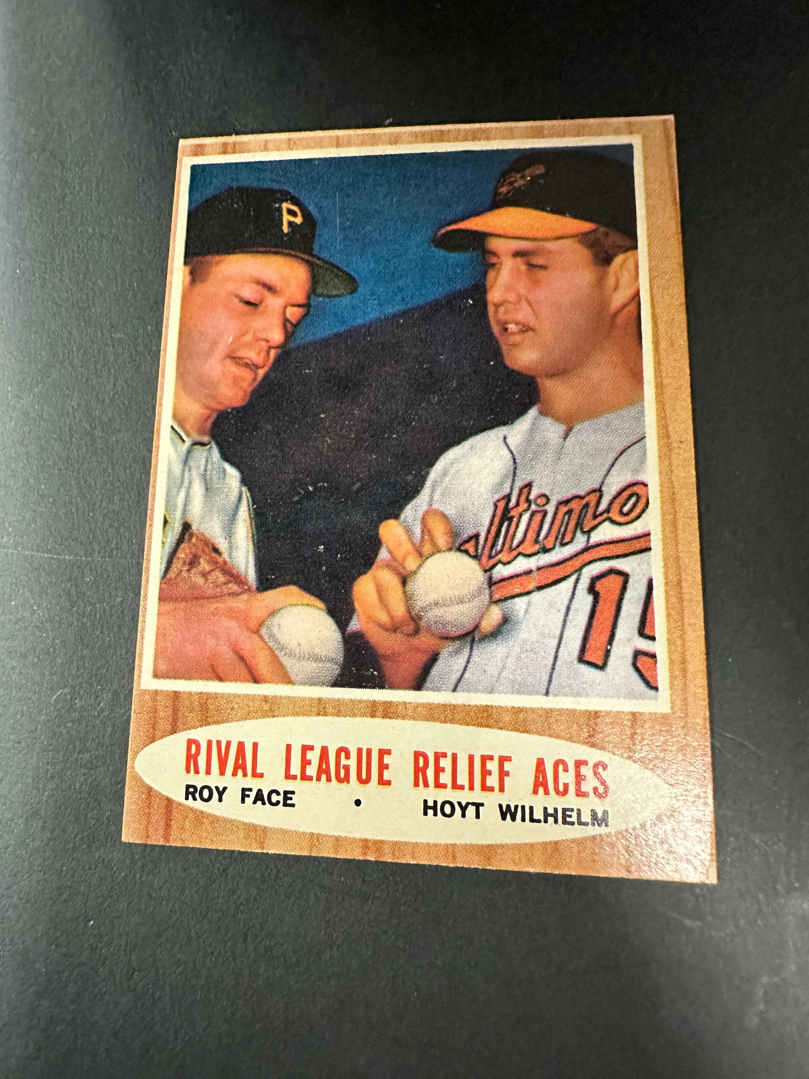 1962 Topps #423 Rival League Relief Aces Roy Face Hoyt Wilhelm Baseball Card (1 of 2)