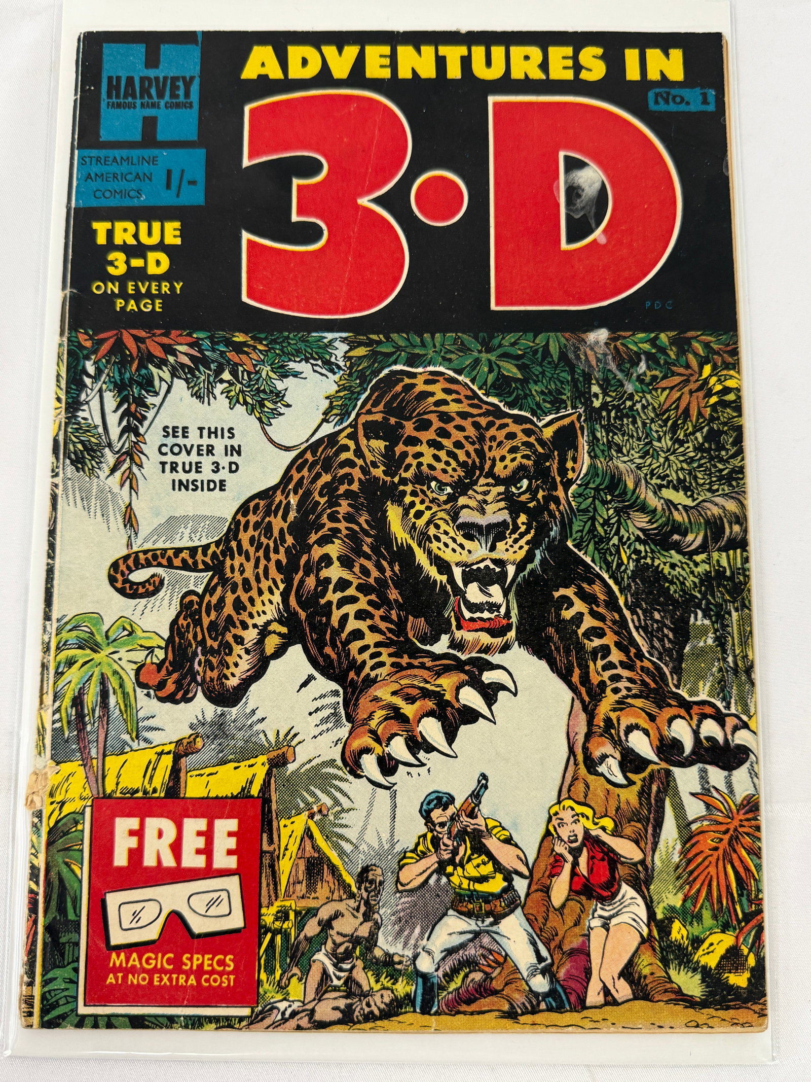 Adventures in 3-D No.1 Harvey Comics with Original 3D Glasses Streamline (1 of 2)