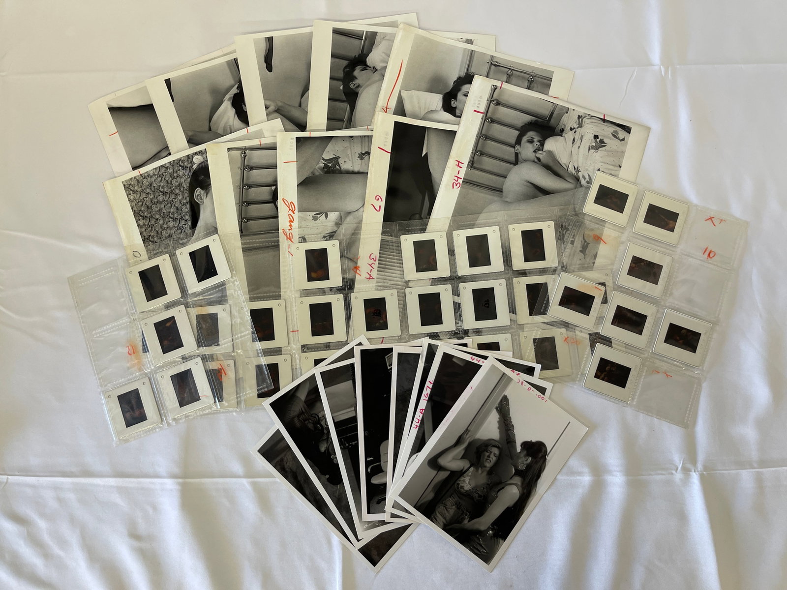 Vintage Pin Up Risque Model Erotic Photo Archive Collection B&W (1 of 2)