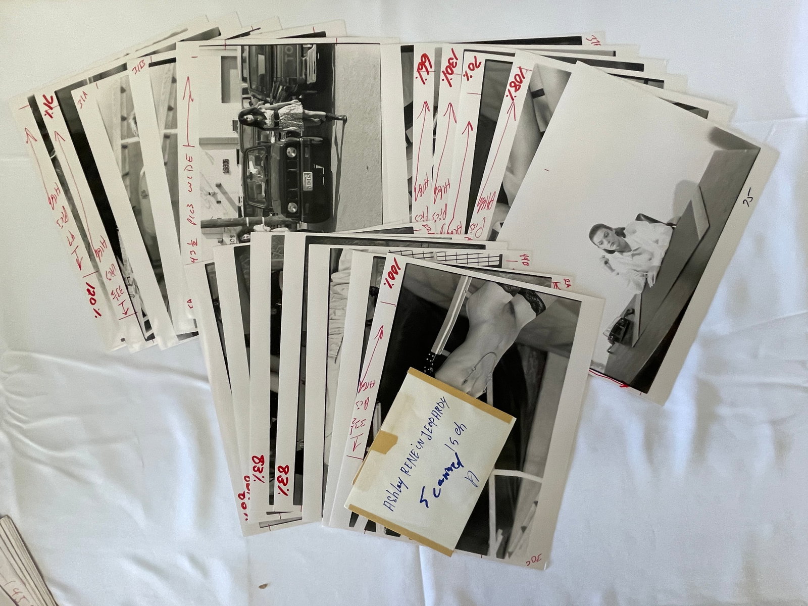 Vintage Pin Up Risque Model Erotic Photo Archive Collection B&W (1 of 2)