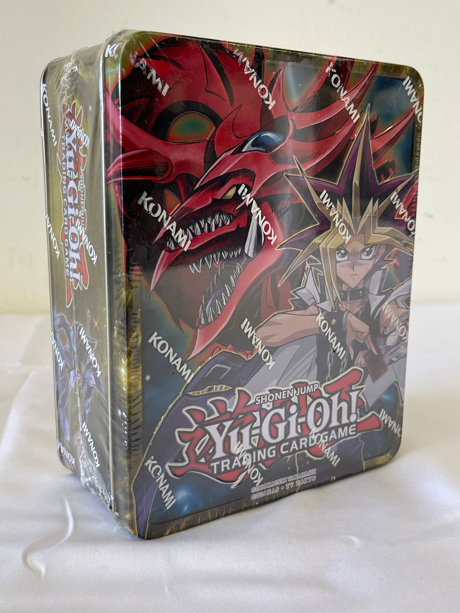 Yu-Gi-Oh! 2016 Yugi & Slifer Mega-Tin Sealed Konami Trading Card Game (1 of 2)