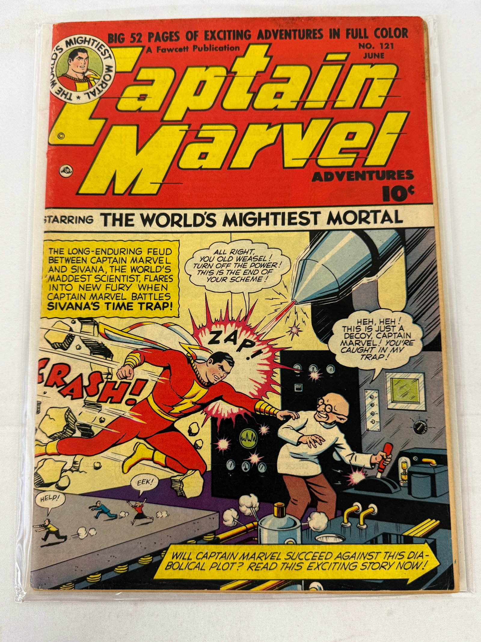 Captain Marvel Adventures #121 Fawcett Golden Age Comic Book June 1951 (1 of 2)