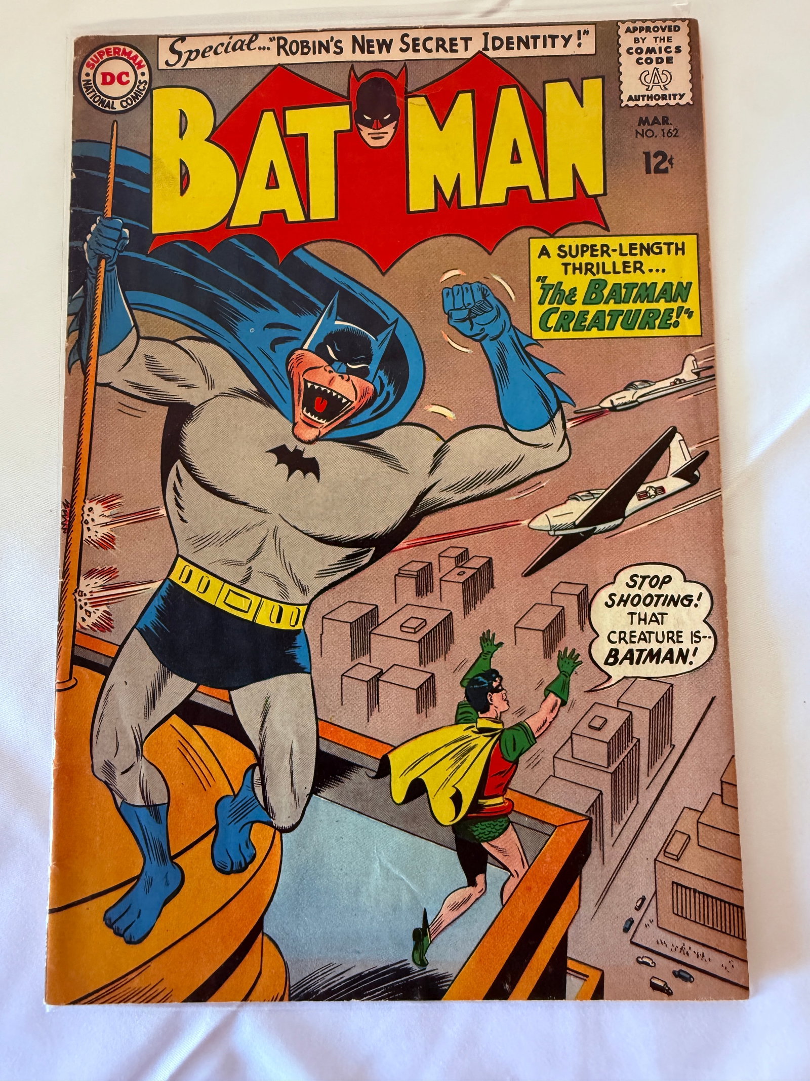 Batman DC Comics Silver Age #162 Mar 1964 The Batman Creature Robin (1 of 2)