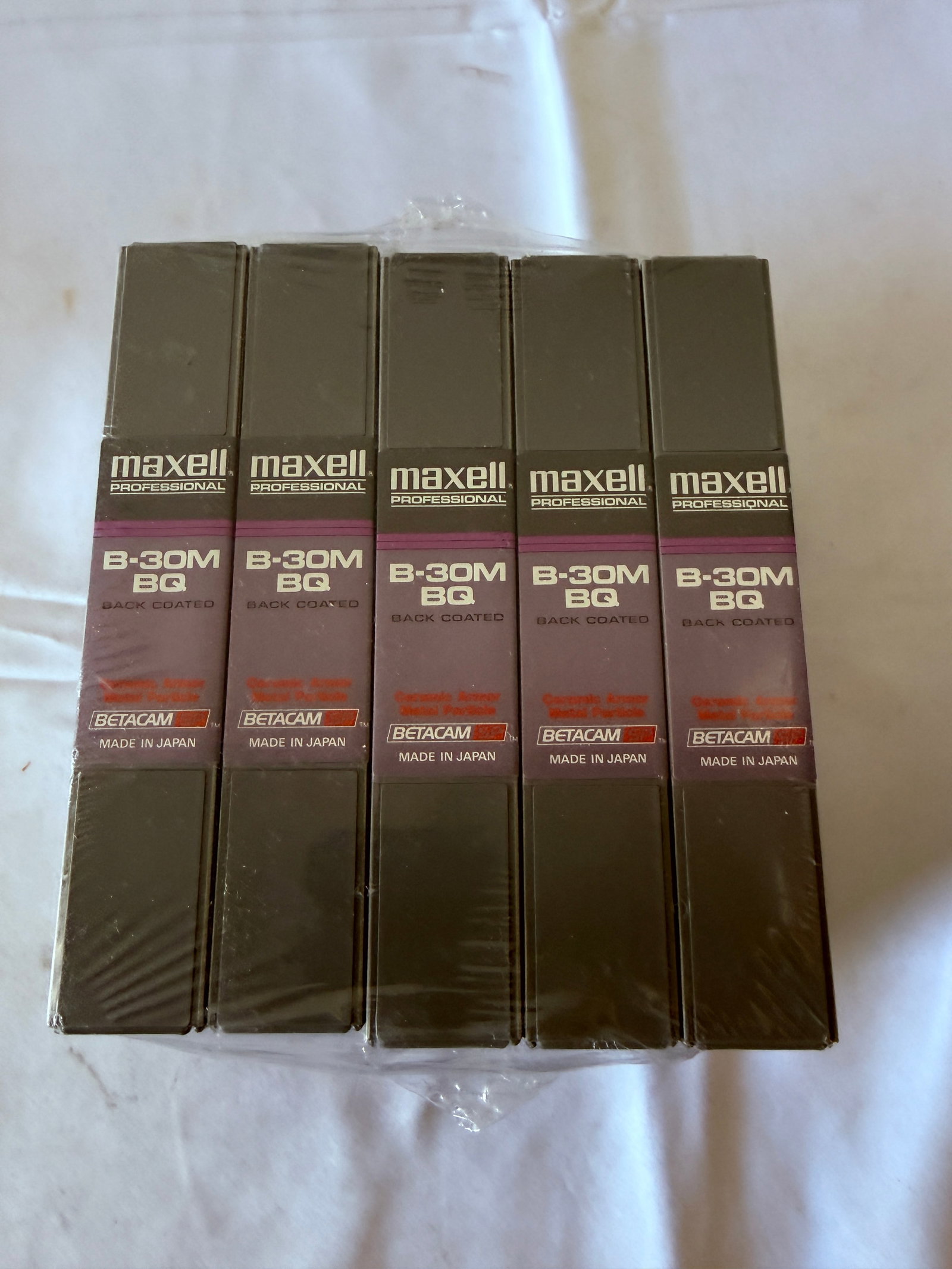 Maxell Professional B-30M BQ Betacam SP Back Coated Video Tapes, Pack of 10 (1 of 2)