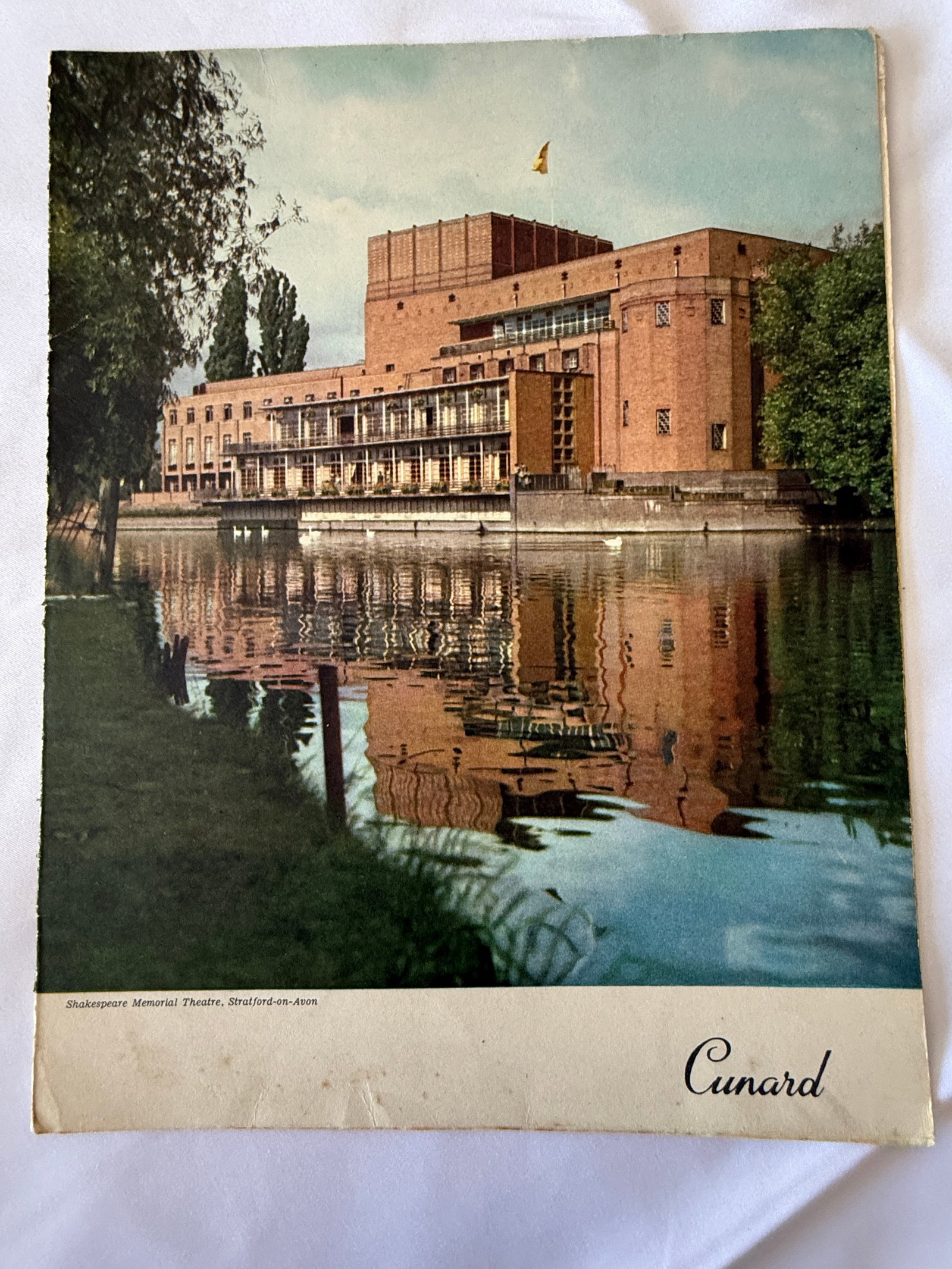 Cunard RMS Mauretania Original Luncheon Menu June 26 1956 Shakespeare Cover (1 of 3)