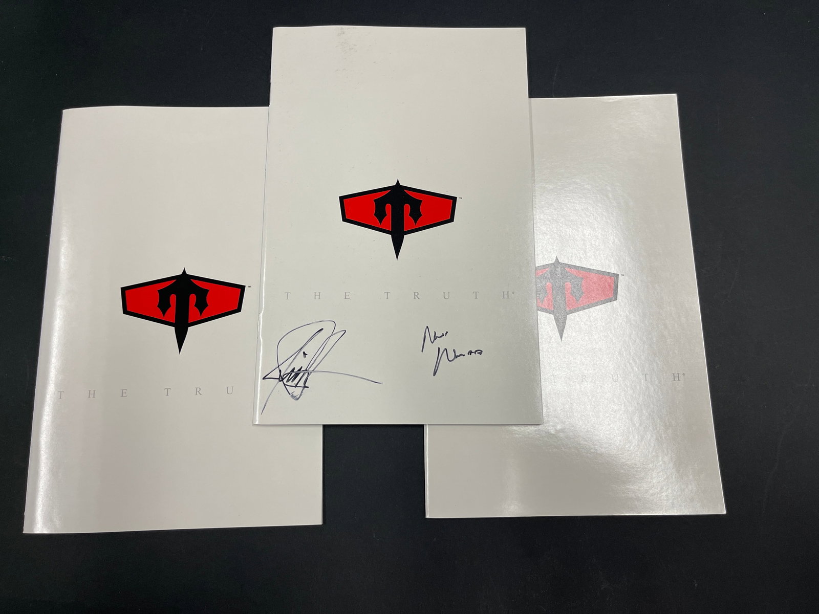 The Truth Dark Horse Comics 1999 San Diego Comic-Con Promo Books One Signed (1 of 3)