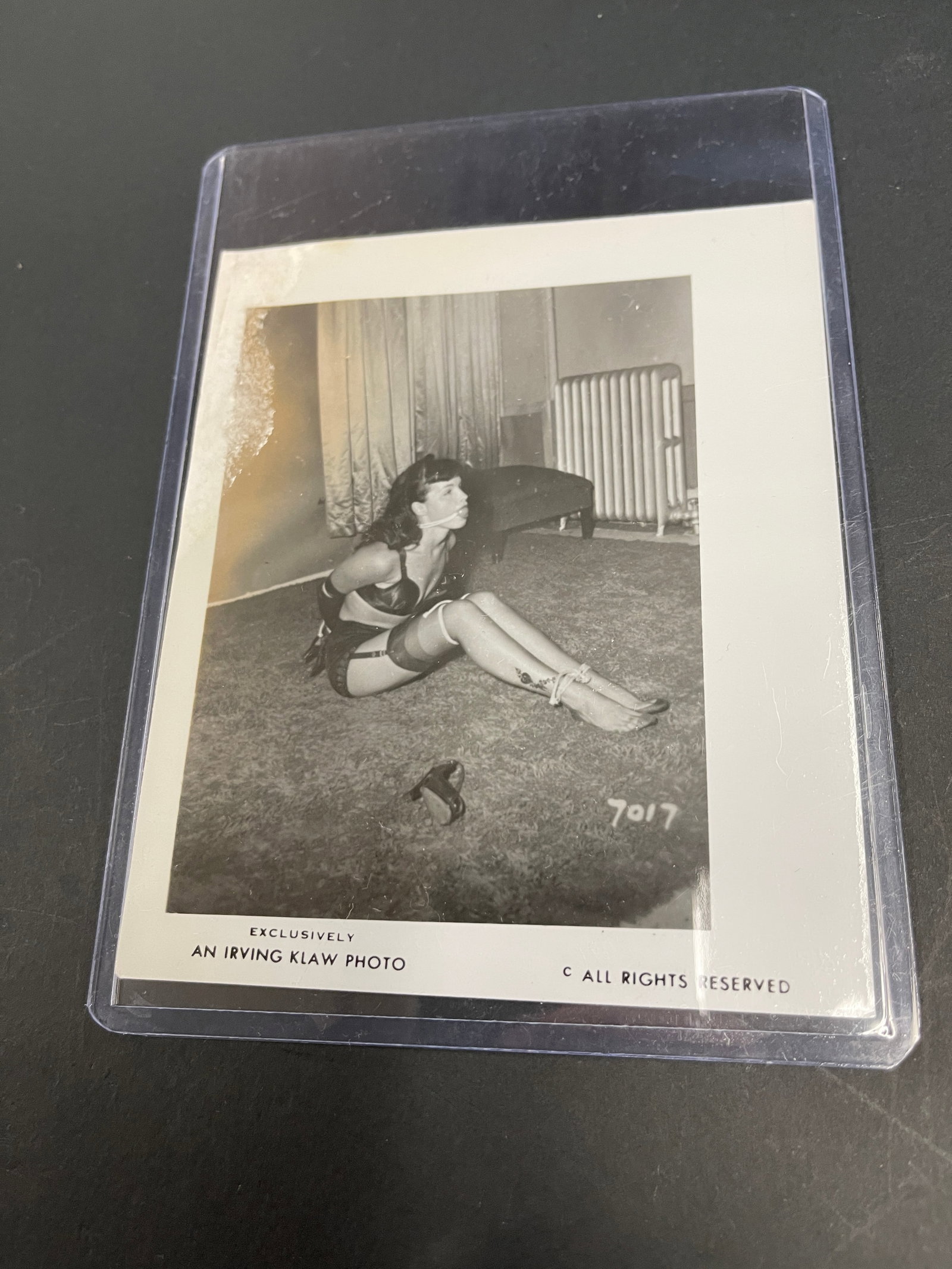 Bettie Page Vintage 1950's B&W Original Photograph By Irving Klaw (1 of 2)