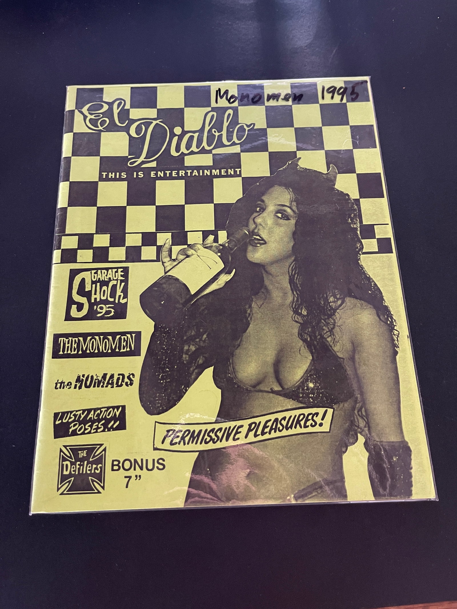 El Diablo Zine #1 1995 Garage Punk Monomen Nomads Defilers w/Bonus 7" (1 of 2)