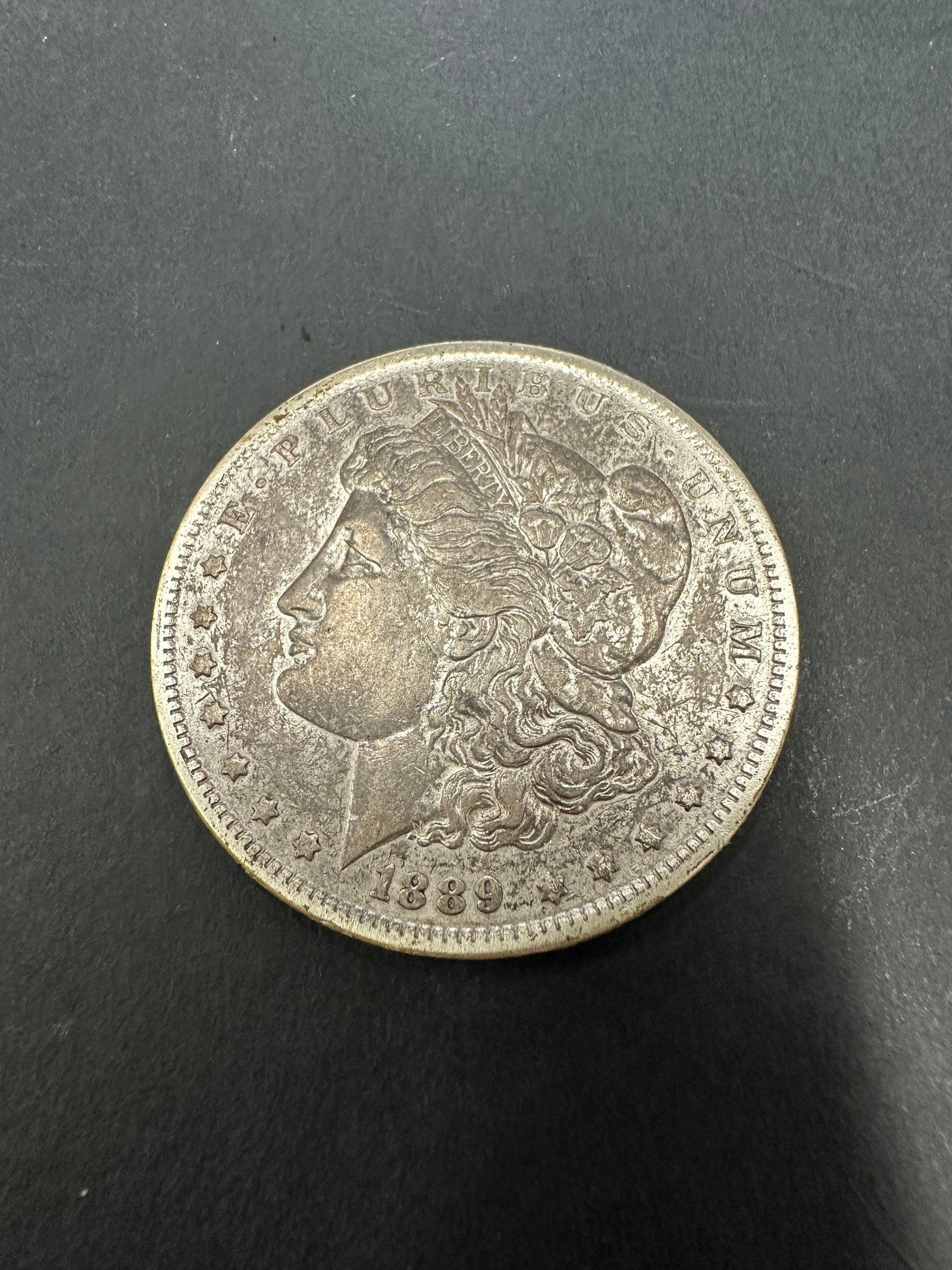 MORGAN SILVER DOLLAR COIN 1889 O (1 of 2)