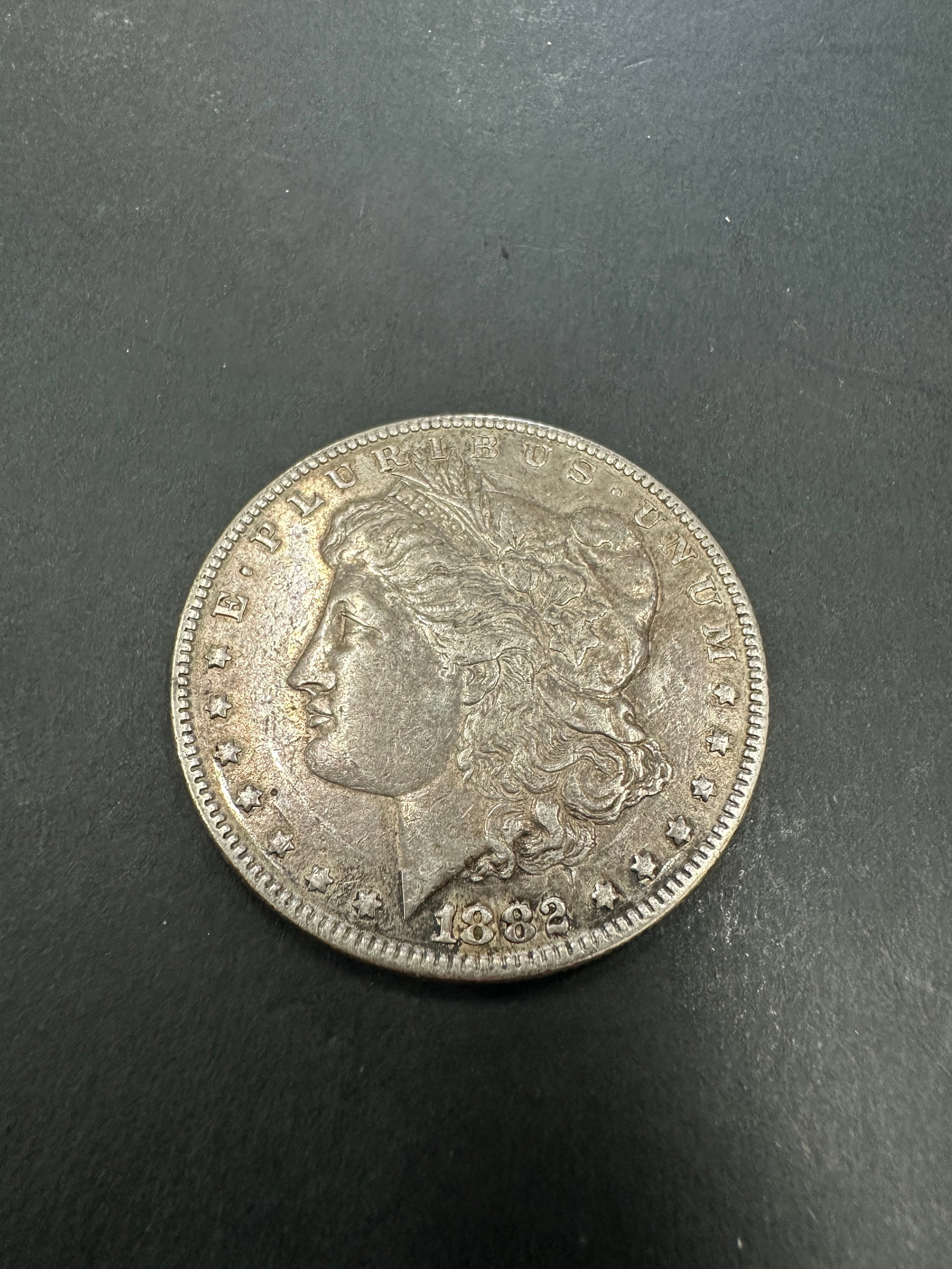 MORGAN SILVER DOLLAR COIN 1882 (1 of 2)