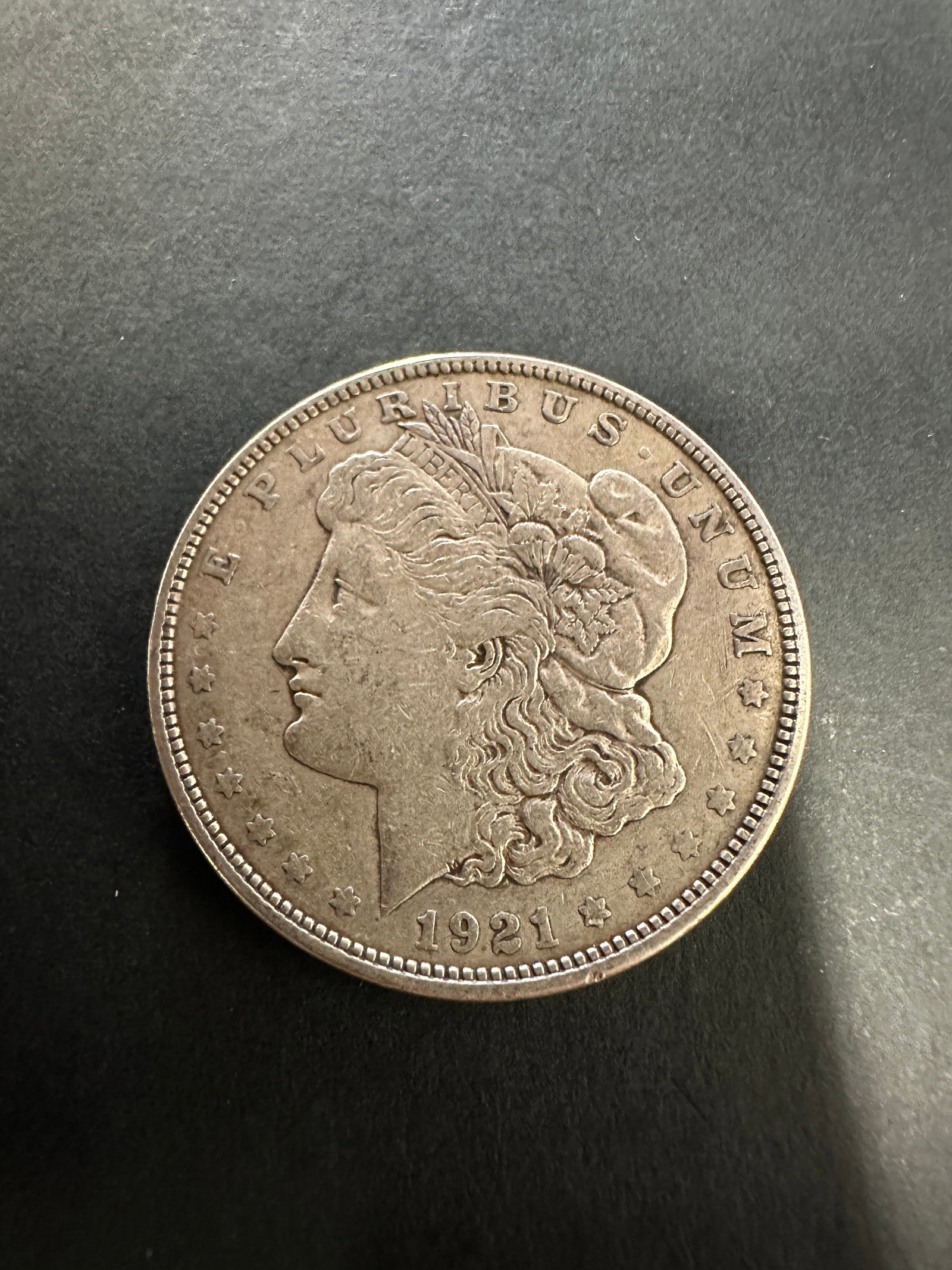 MORGAN SILVER DOLLAR 1921 D COIN: MORGAN SILVER DOLLAR 1921 D COIN