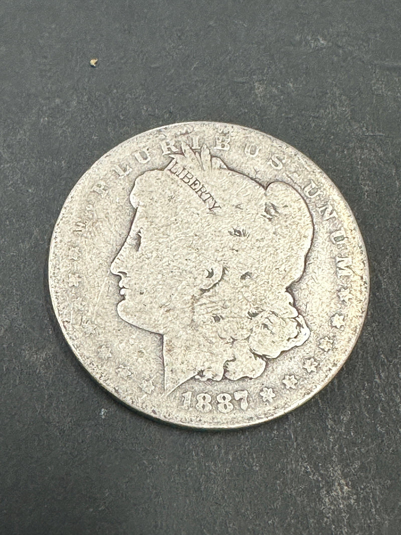 MORGAN SILVER DOLLAR 1887 O COIN: MORGAN SILVER DOLLAR 1887 O COIN