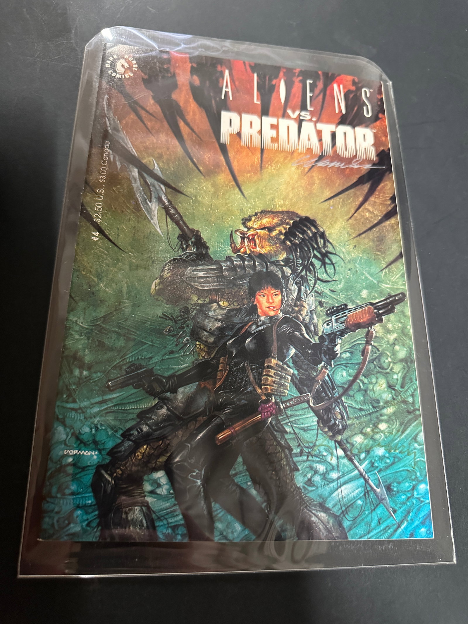 Aliens vs. Predator #4 Dark Horse Comics Signed Comic Book in Sleeve (1 of 2)