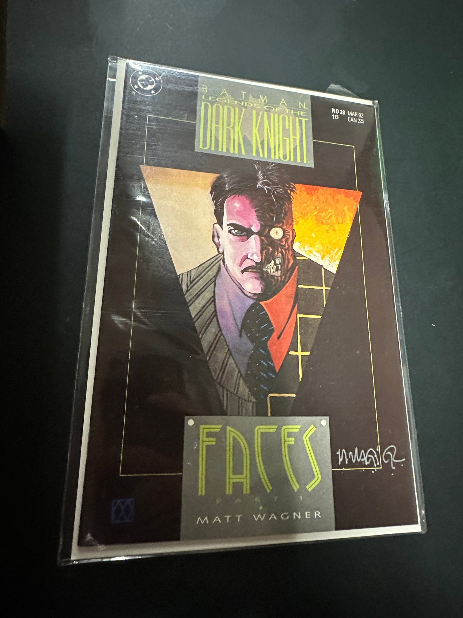 Batman Legends of the Dark Knight #28 Faces Part 1 Signed Matt Wagner DC Comics (1 of 2)
