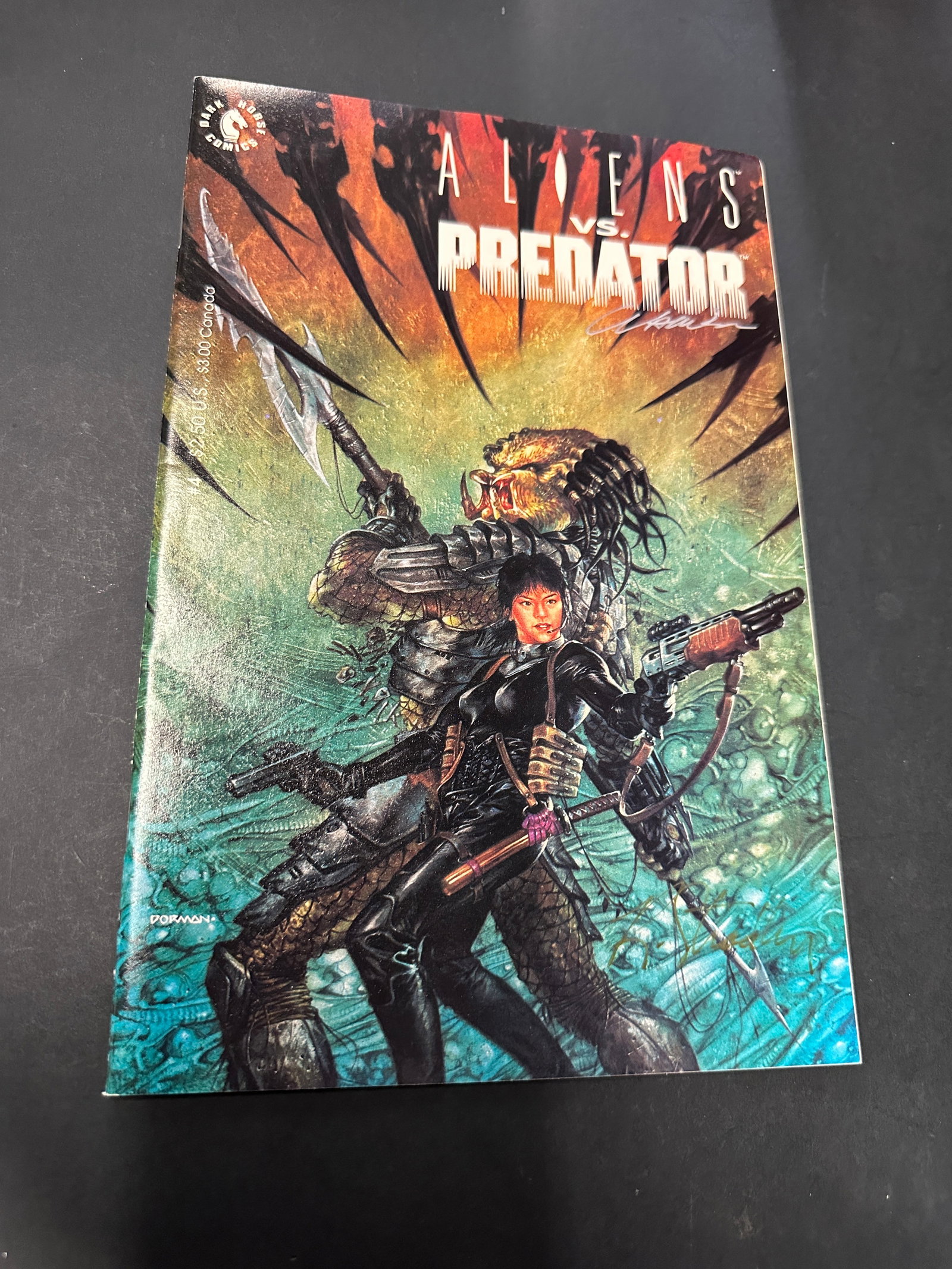 Aliens vs. Predator #4 Dark Horse Comics 1990 Signed Cover Art Comic Book (1 of 4)