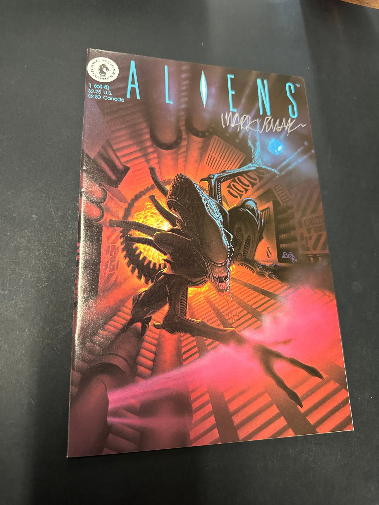 Aliens #1 Vol 2 Dark Horse Comics 1989 Signed Mark Verheiden (1 of 3)
