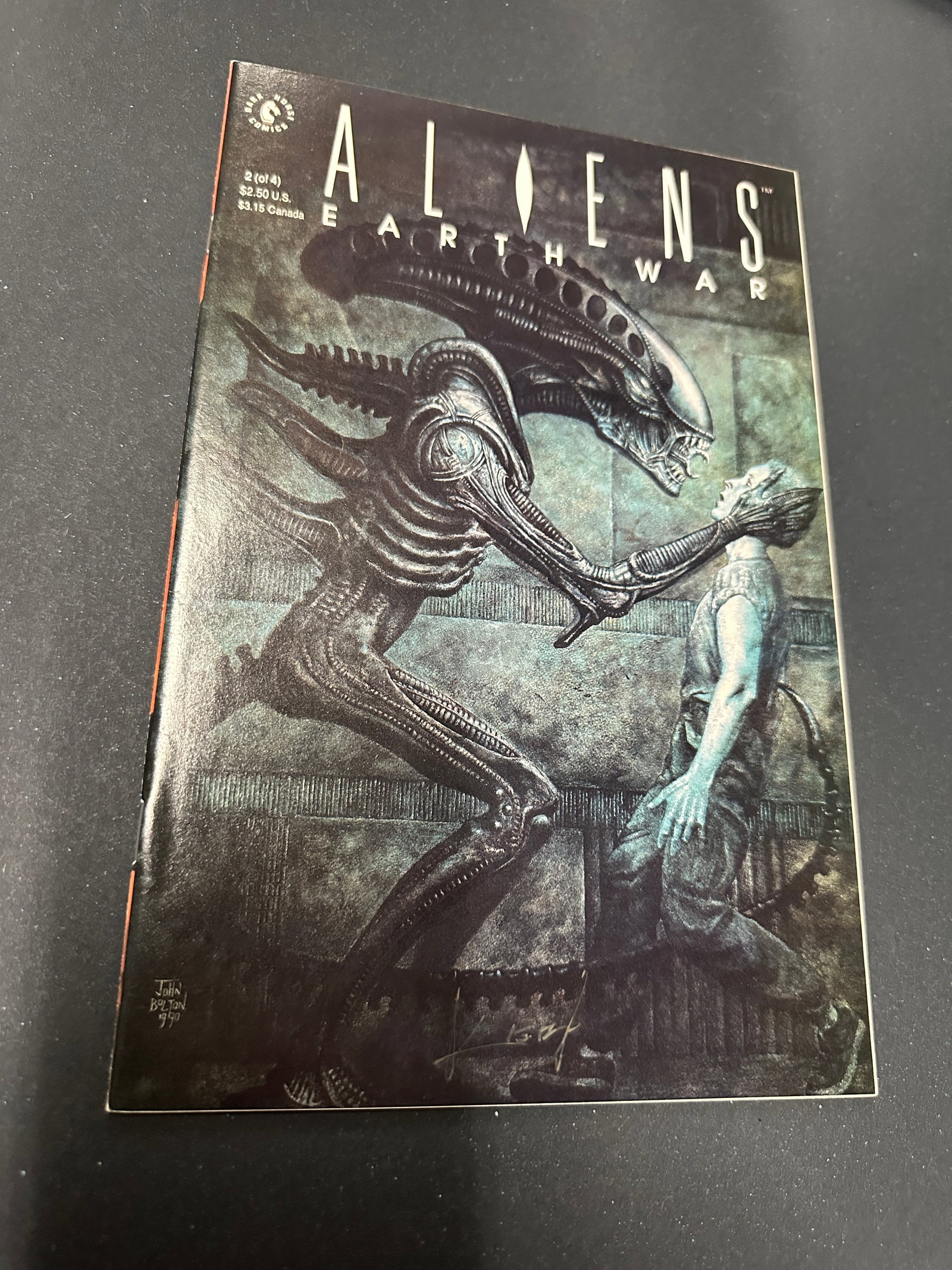 Aliens Earth War #2 Dark Horse Comics 1990 Signed Comic Book (1 of 3)