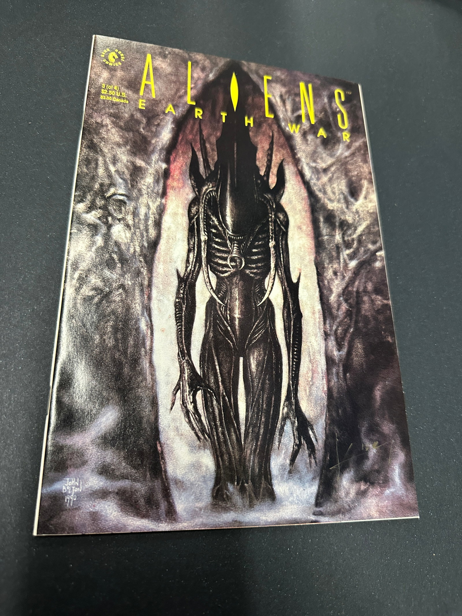 Aliens Earth War #3 Dark Horse Comics 1990 Signed Comic Book (1 of 3)