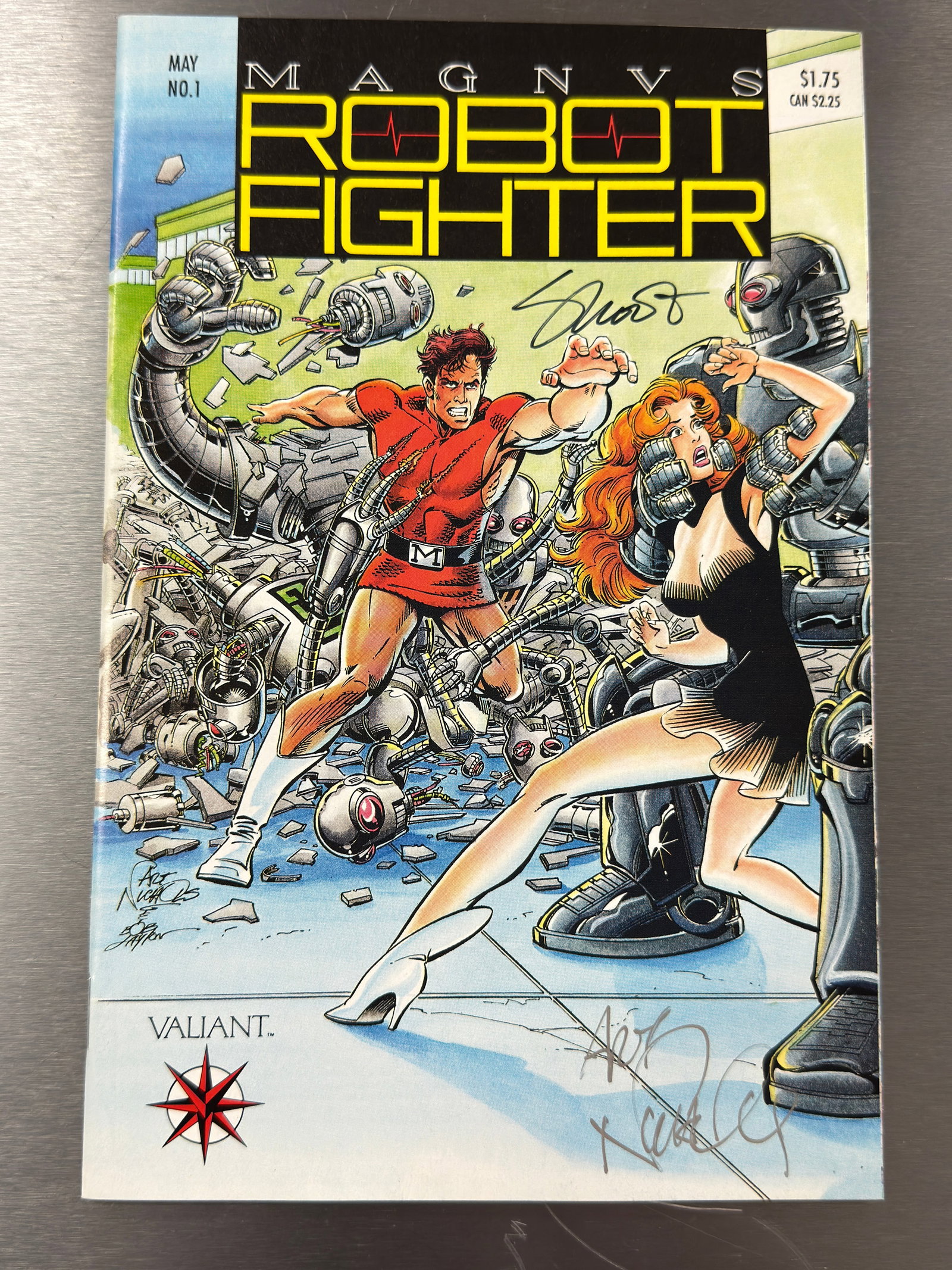 Magnus Robot Fighter Valiant Comics #1 May 1991 Multi-Signed Cover (1 of 5)