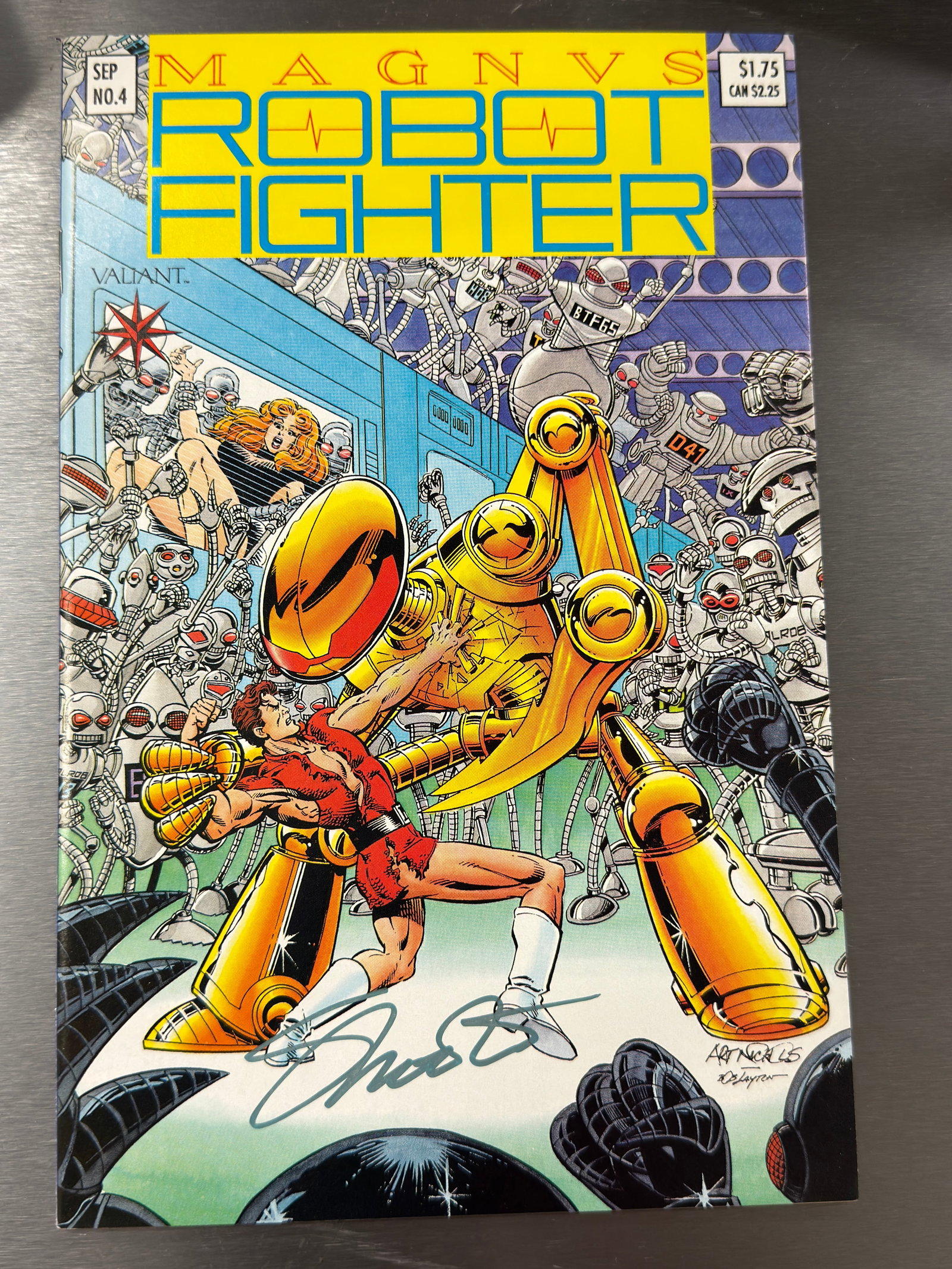 Magnus Robot Fighter Valiant Comics #4 Sep 1991 Signed Comic Book: Magnus Robot Fighter Valiant Comics #4 Sep 1991 Signed Comic Book