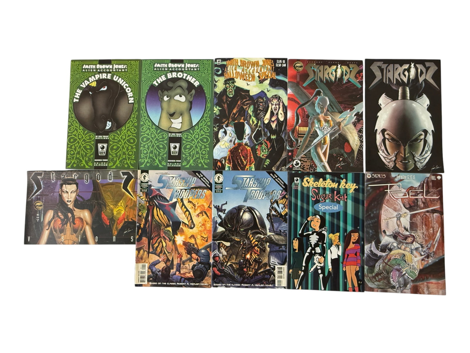 Mixed Indie Comics Lot: Starship Troopers, Stargodz, Smith Brown Jones & More (1 of 1)