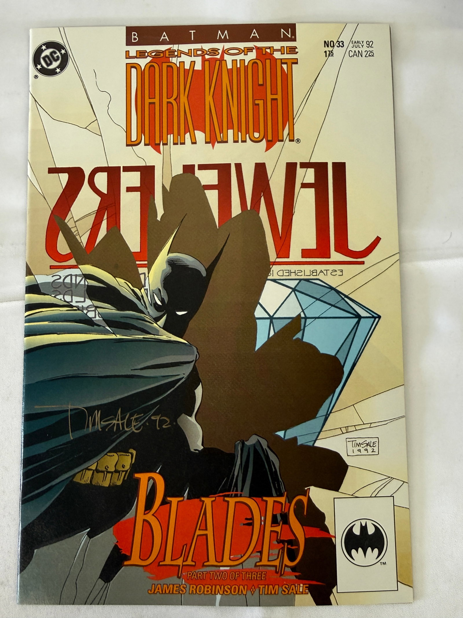Batman Legends of the Dark Knight #33 Signed Tim Sale 1992 DC Comics Blades: Batman Legends of the Dark Knight #33 Signed Tim Sale 1992 DC Comics Blades