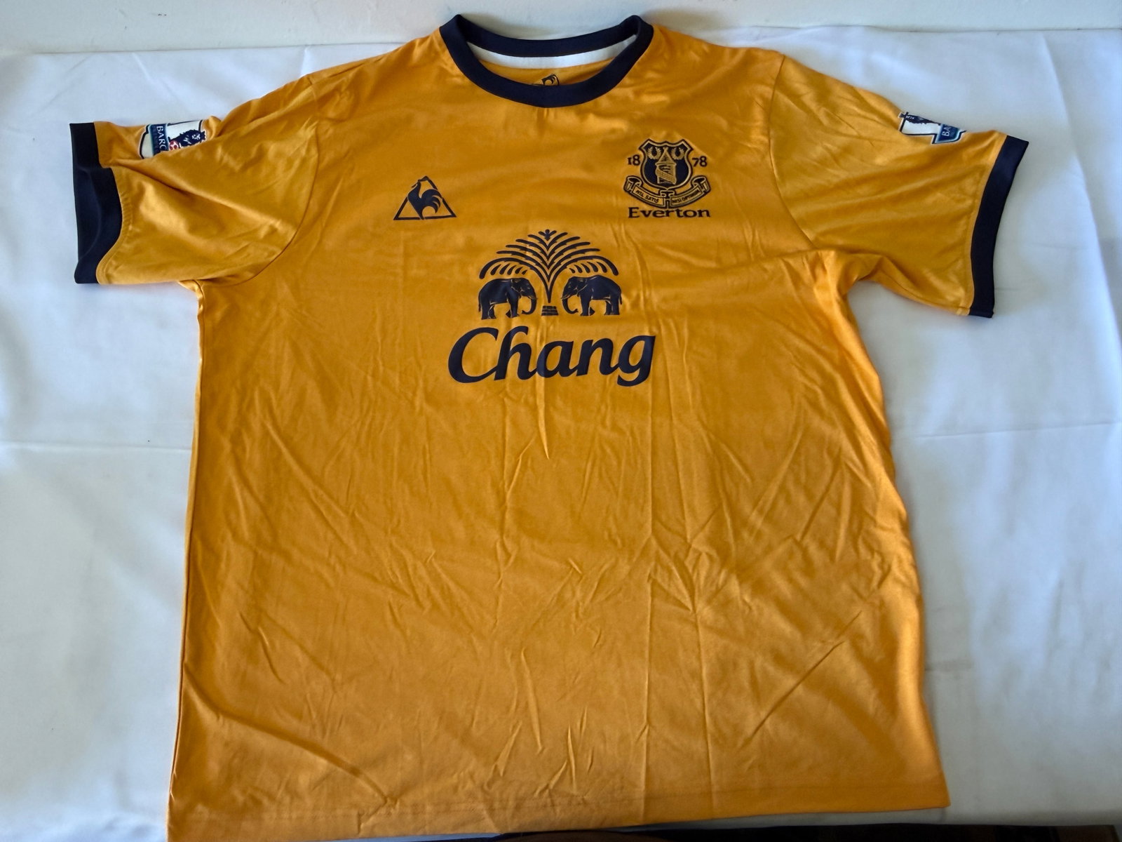Everton FC Donovan #9 Signed Away Shirt Le Coq Sportif Chang Sponsor XL: Everton FC Donovan #9 Signed Away Shirt Le Coq Sportif Chang Sponsor XL