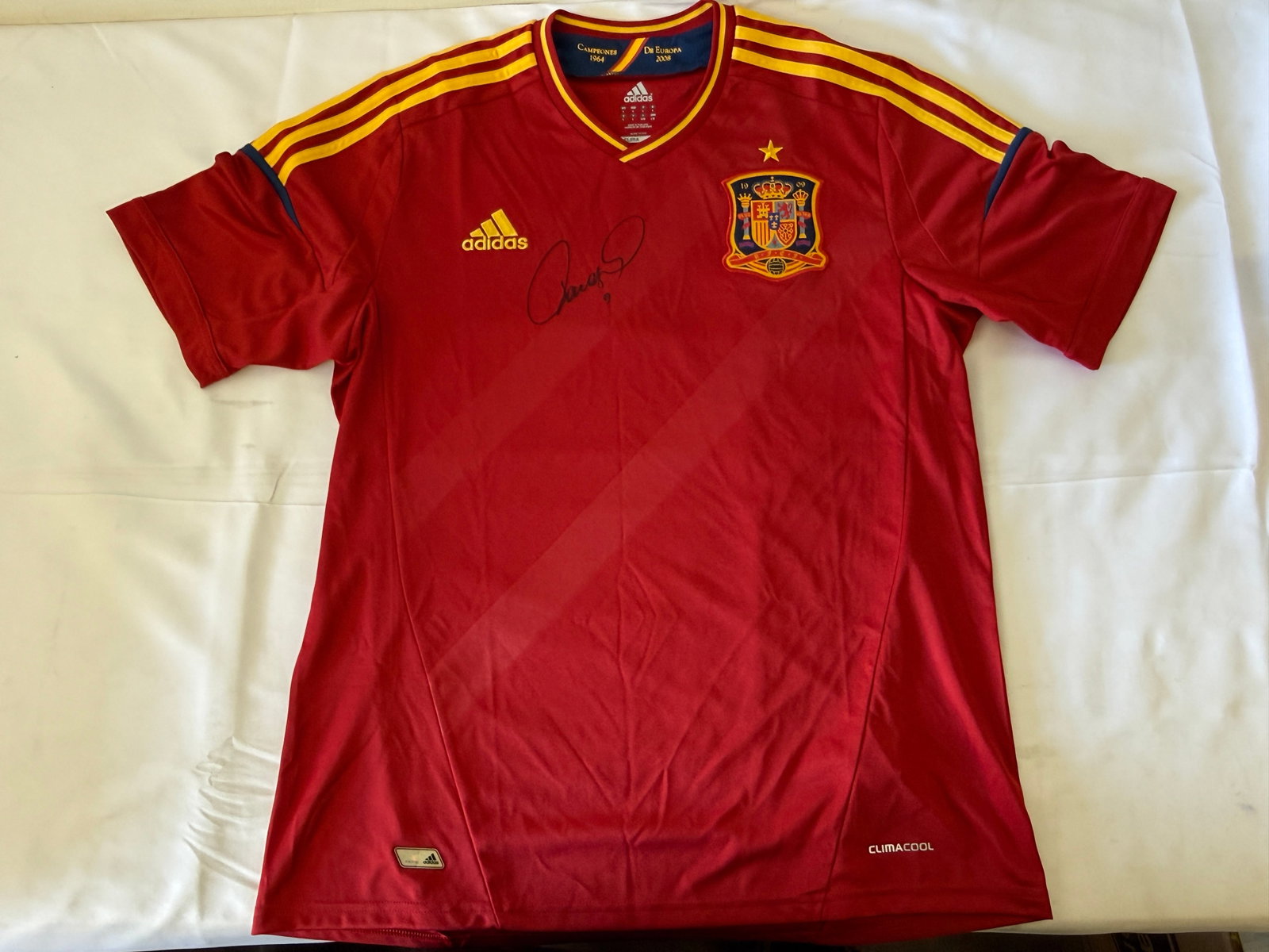 Spain National Football Team Signed Adidas Climacool Jersey #9 Euro 2008: Spain National Football Team Signed Adidas Climacool Jersey #9 Euro 2008