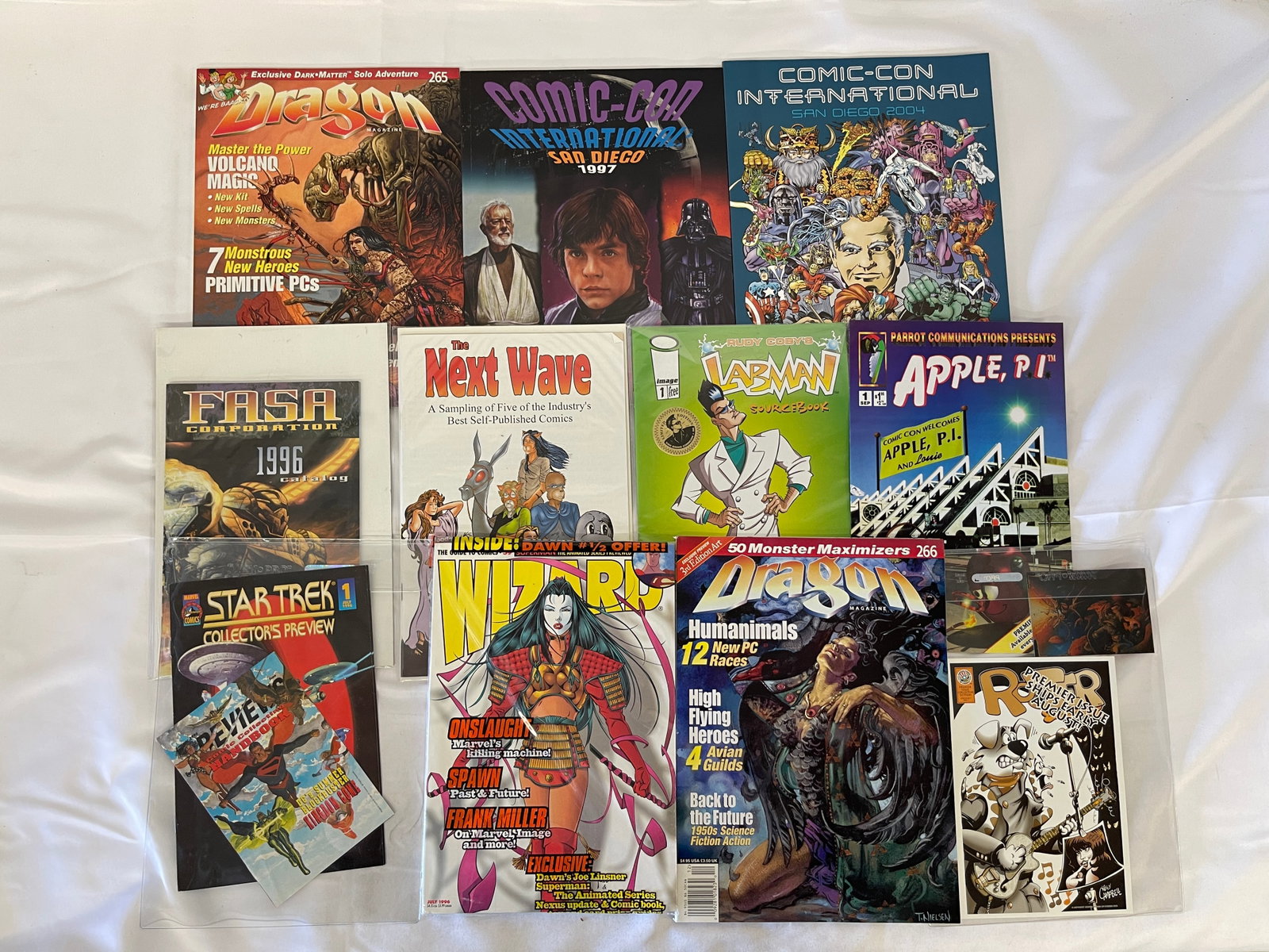 Vintage Comic & Gaming Magazine Lot: Dragon, Wizard, Comic-Con, Star Trek 1990s: Vintage Comic & Gaming Magazine Lot: Dragon, Wizard, Comic-Con, Star Trek 1990s