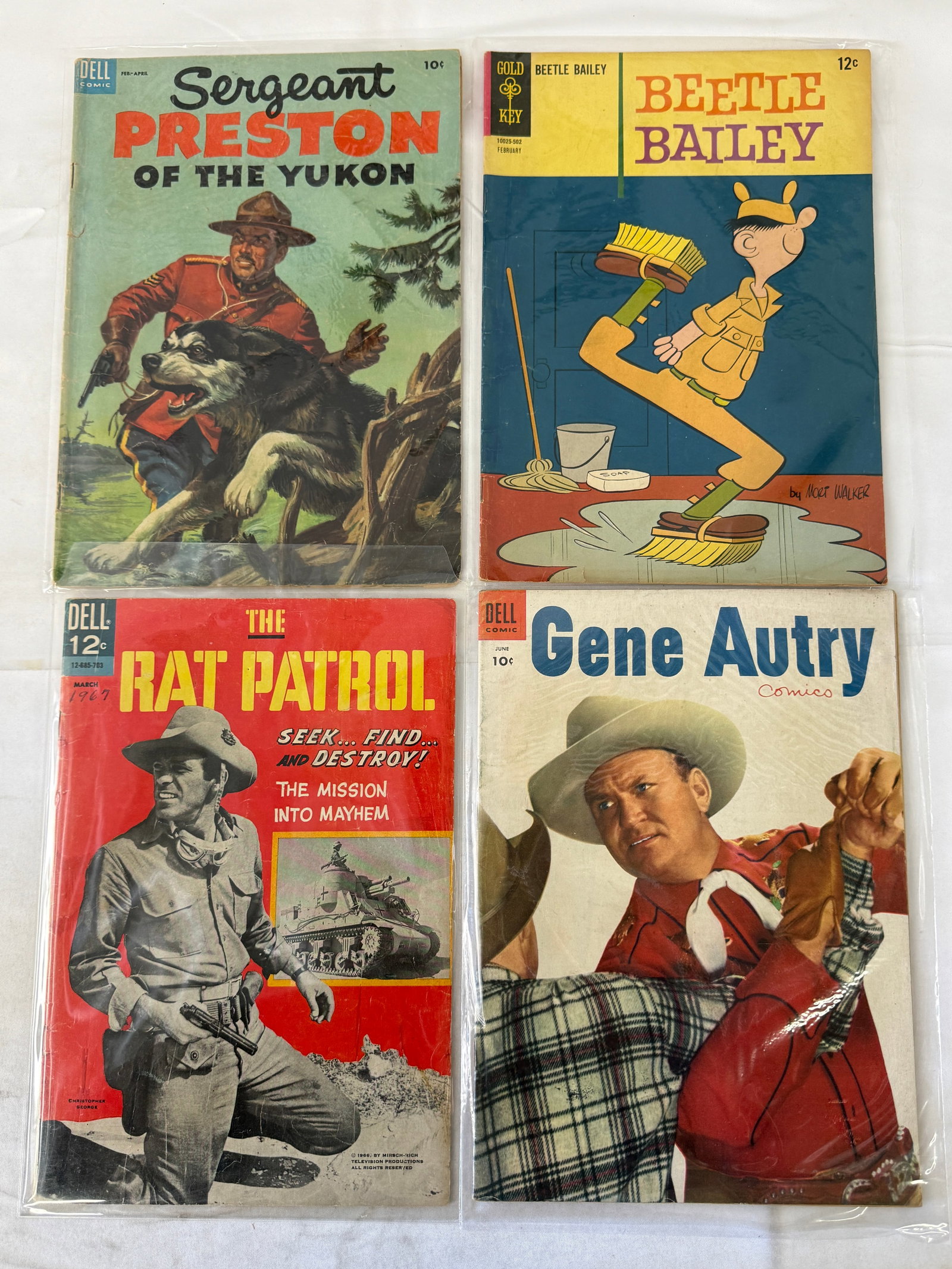 Vintage Comic Book Collection Lot: Vintage Comic Book Collection Lot