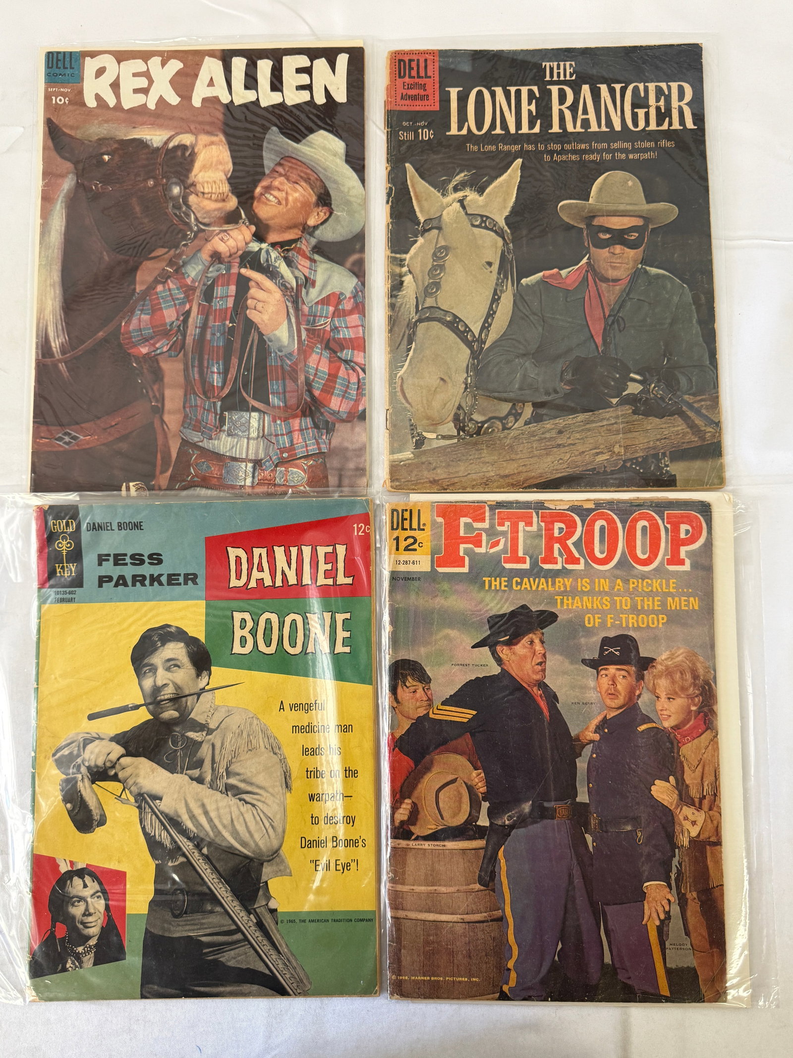Vintage Comic Book Collection Lot: Vintage Comic Book Collection Lot