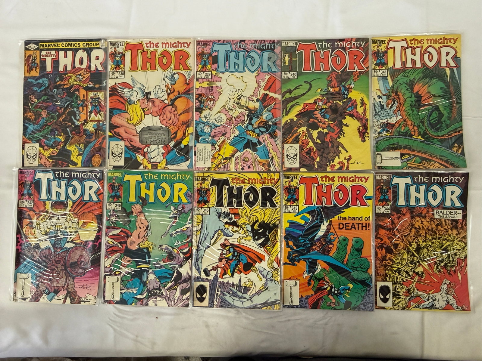 Vintage Comic Book Collection Lot: Vintage Comic Book Collection Lot