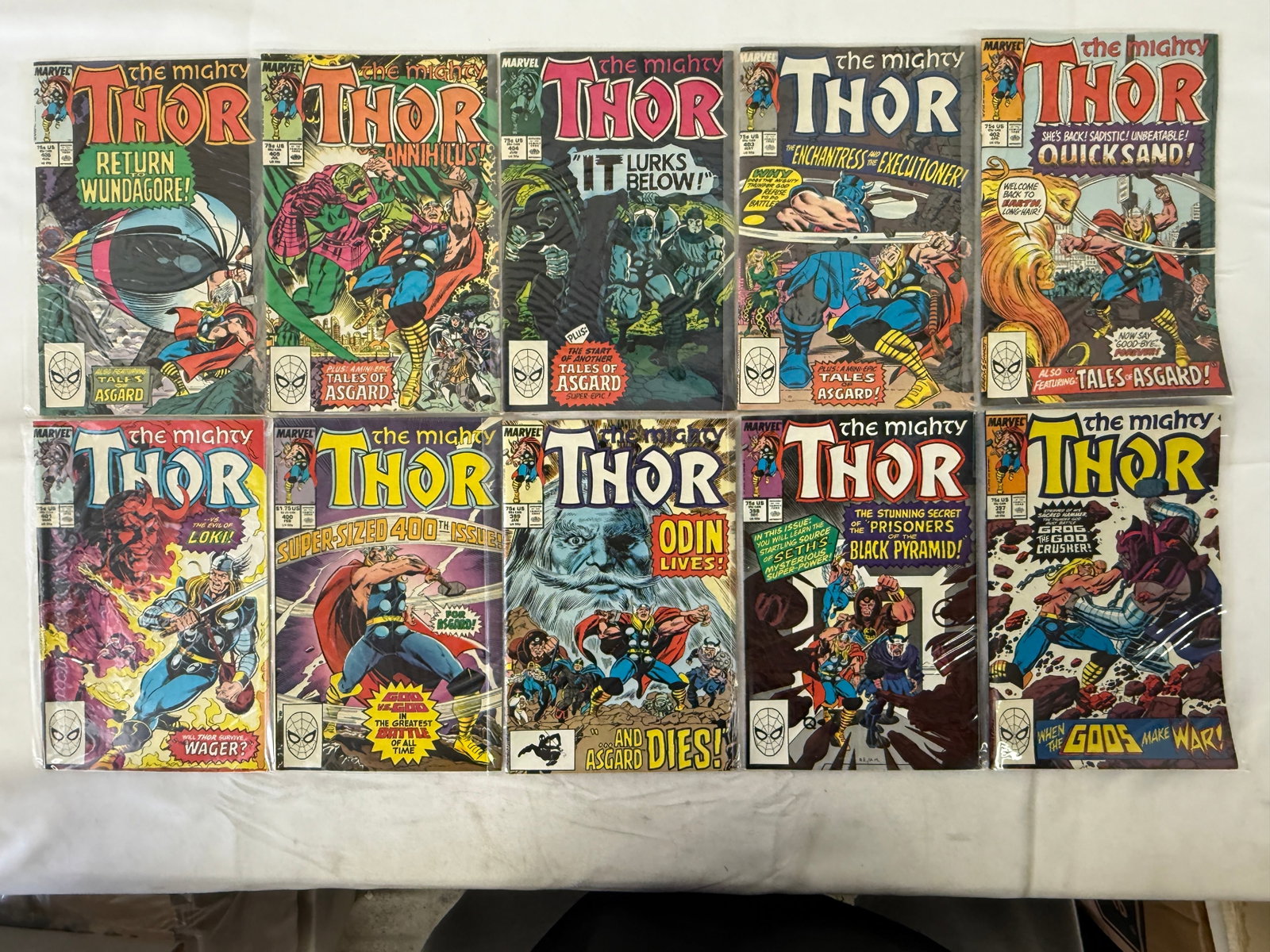 Vintage Comic Book Collection Lot: Vintage Comic Book Collection Lot