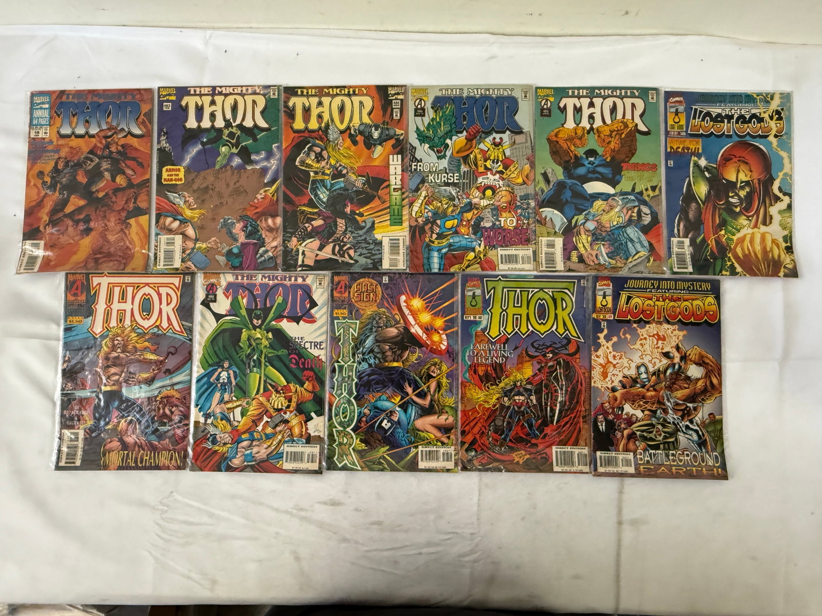 Vintage Comic Book Collection Lot: Vintage Comic Book Collection Lot