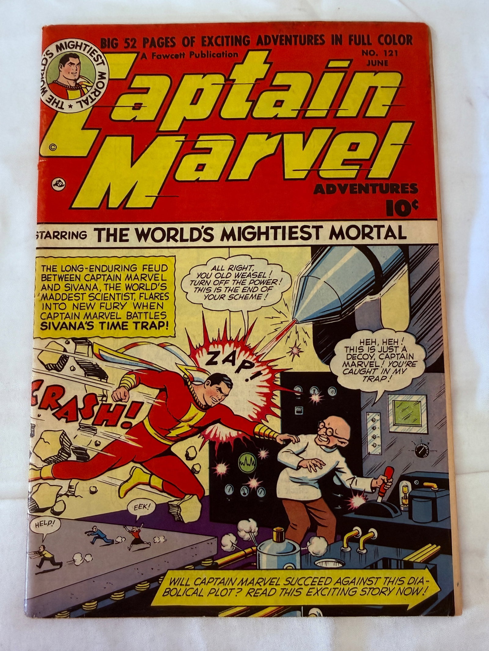 Captain Marvel Adventures No. 121 June 1951 Fawcett Golden Age Comic Book (1 of 3)