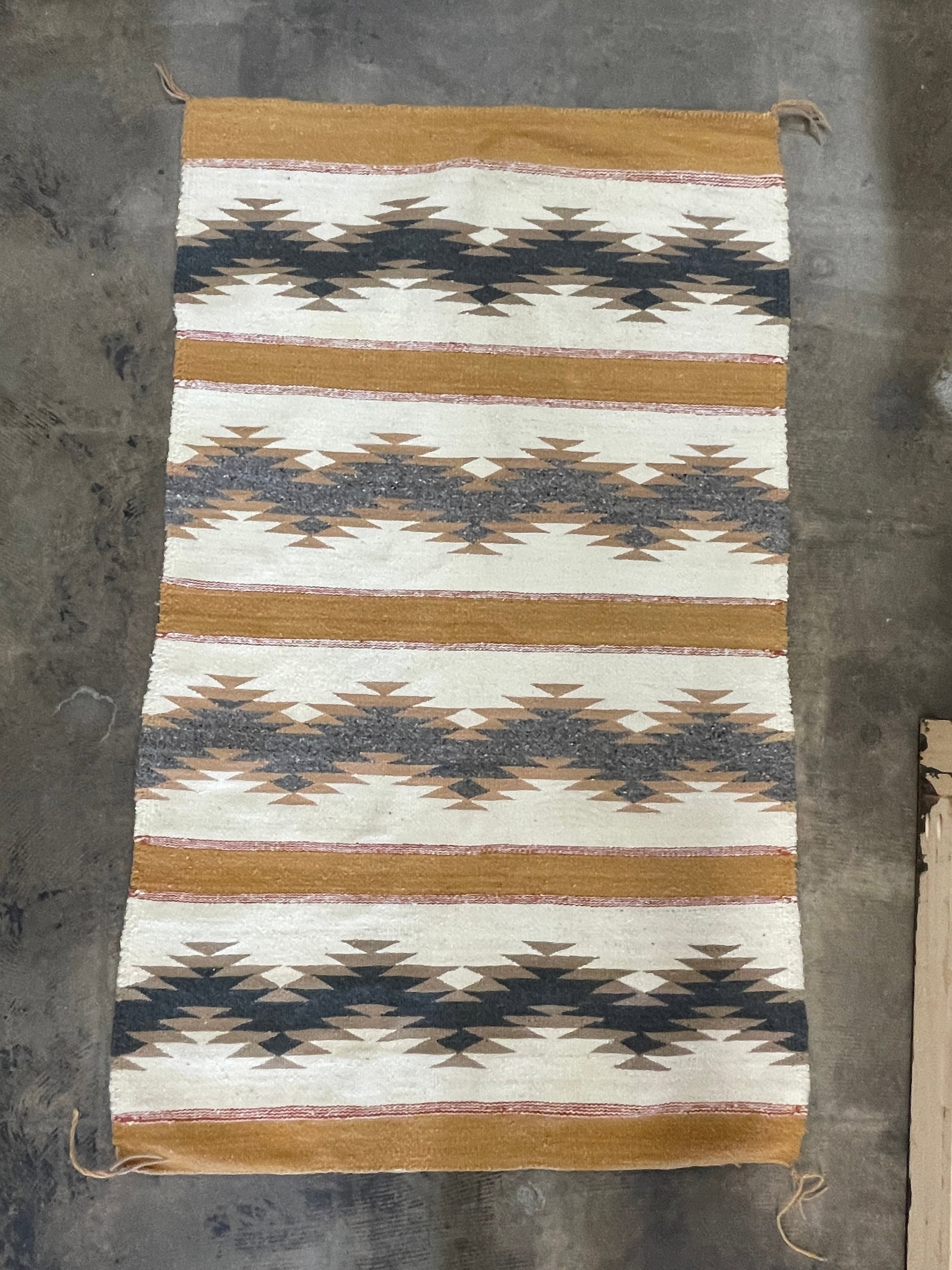 Navajo Wool Flatweave Transitional Rug, Geometric Pattern, Earth Tones: Navajo Wool Flatweave Transitional Rug, Geometric Pattern, Earth Tones