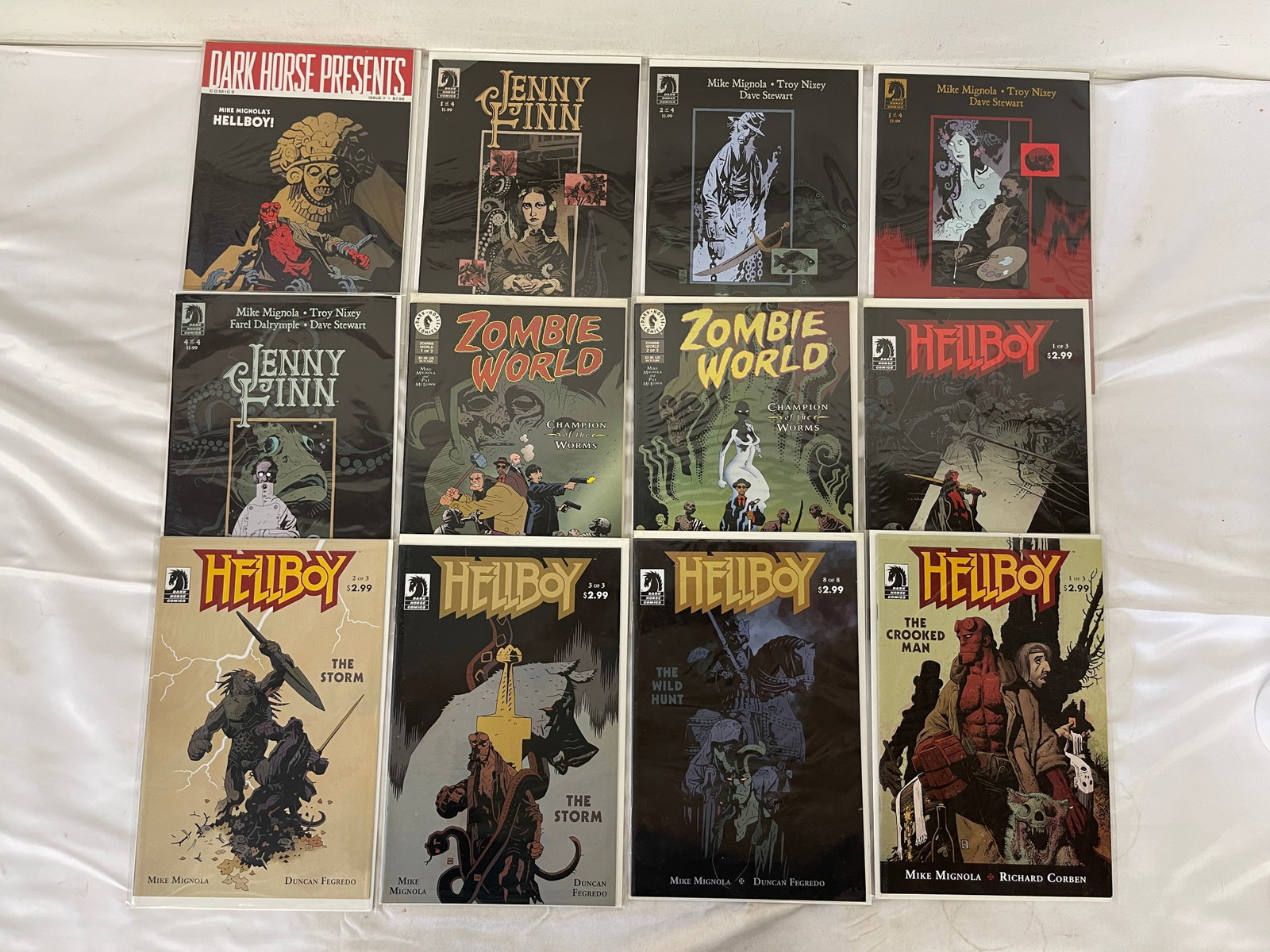 Vintage Comic Book Collection Lot: Vintage Comic Book Collection Lot