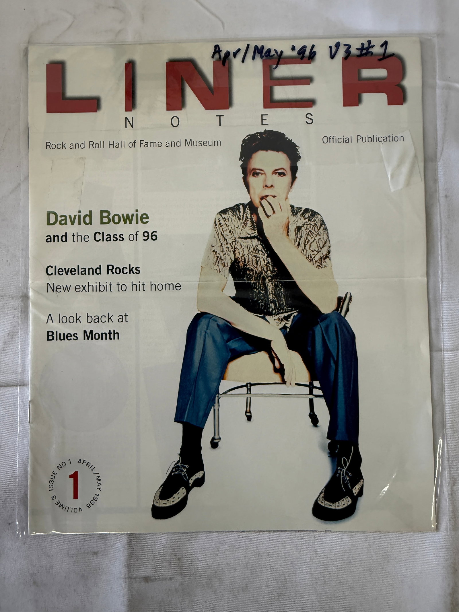 David Bowie Rock and Roll Hall of Fame Liner Notes Magazine Apr/May 1996 (1 of 2)