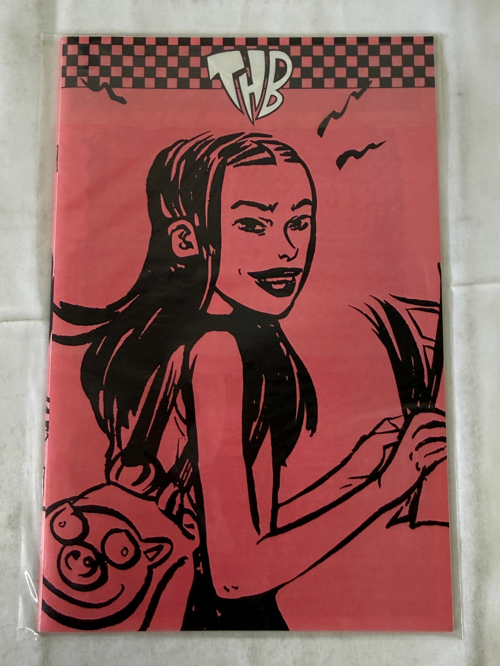 THB Indie Comic Book by Paul Pope, Pink/Red Cover Variant, Bagged (1 of 2)