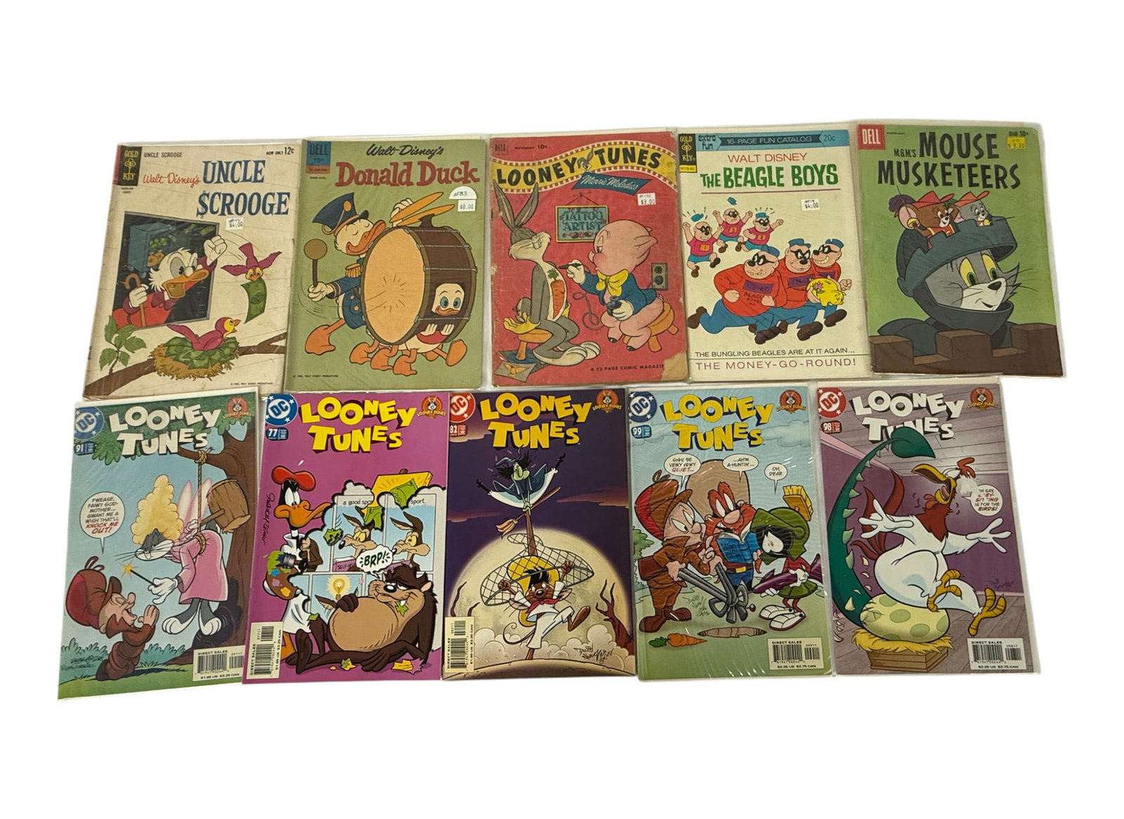 Vintage Comic Book Collection Lot: Vintage Comic Book Collection Lot