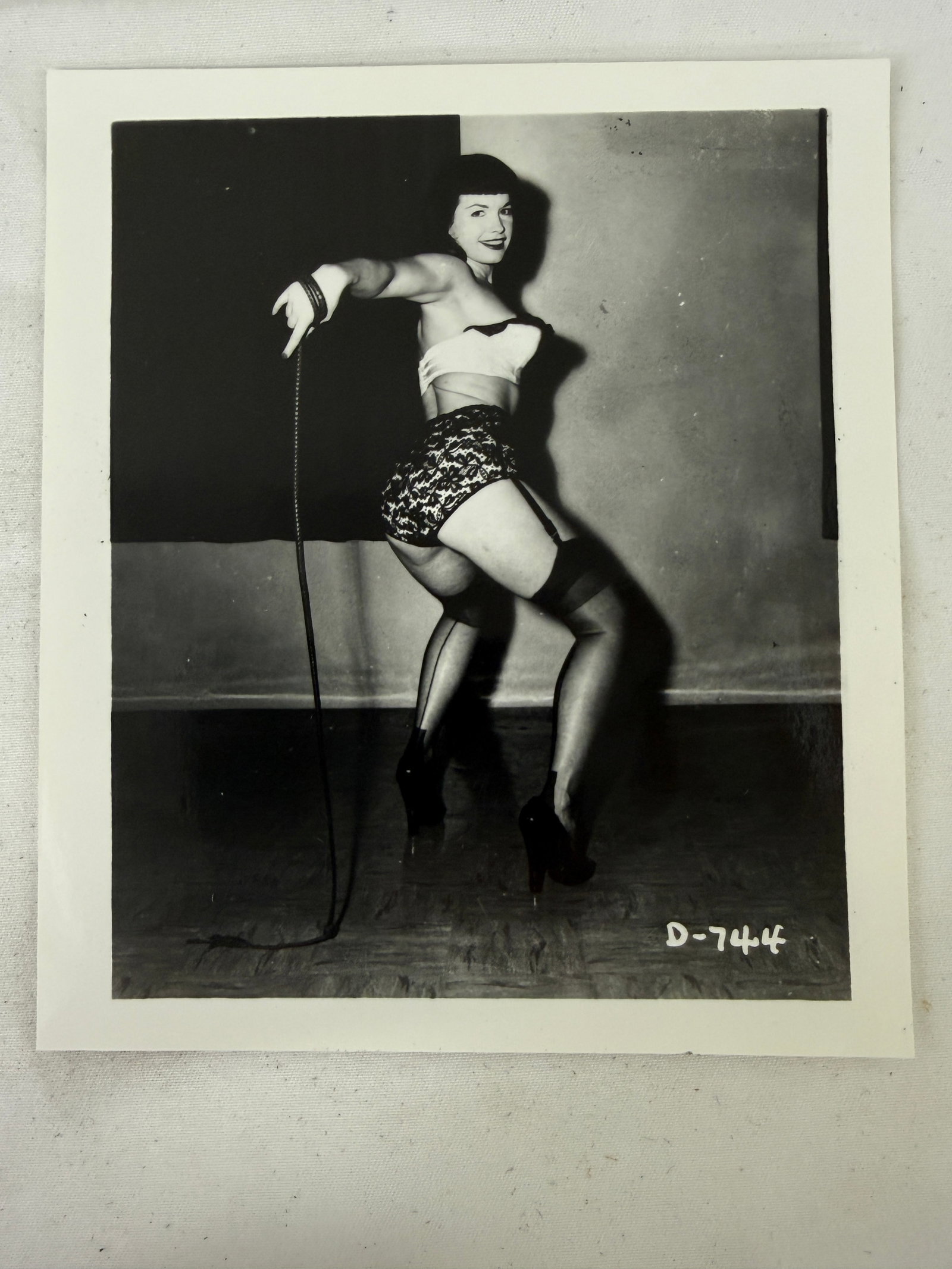 Vintage 1950s Irving Klaw Bettie Page Original B&W Pin Up Photograph: Vintage 1950s Irving Klaw Bettie Page Original B&W Pin Up Photograph. 3" x 5". Printed from the original negative.