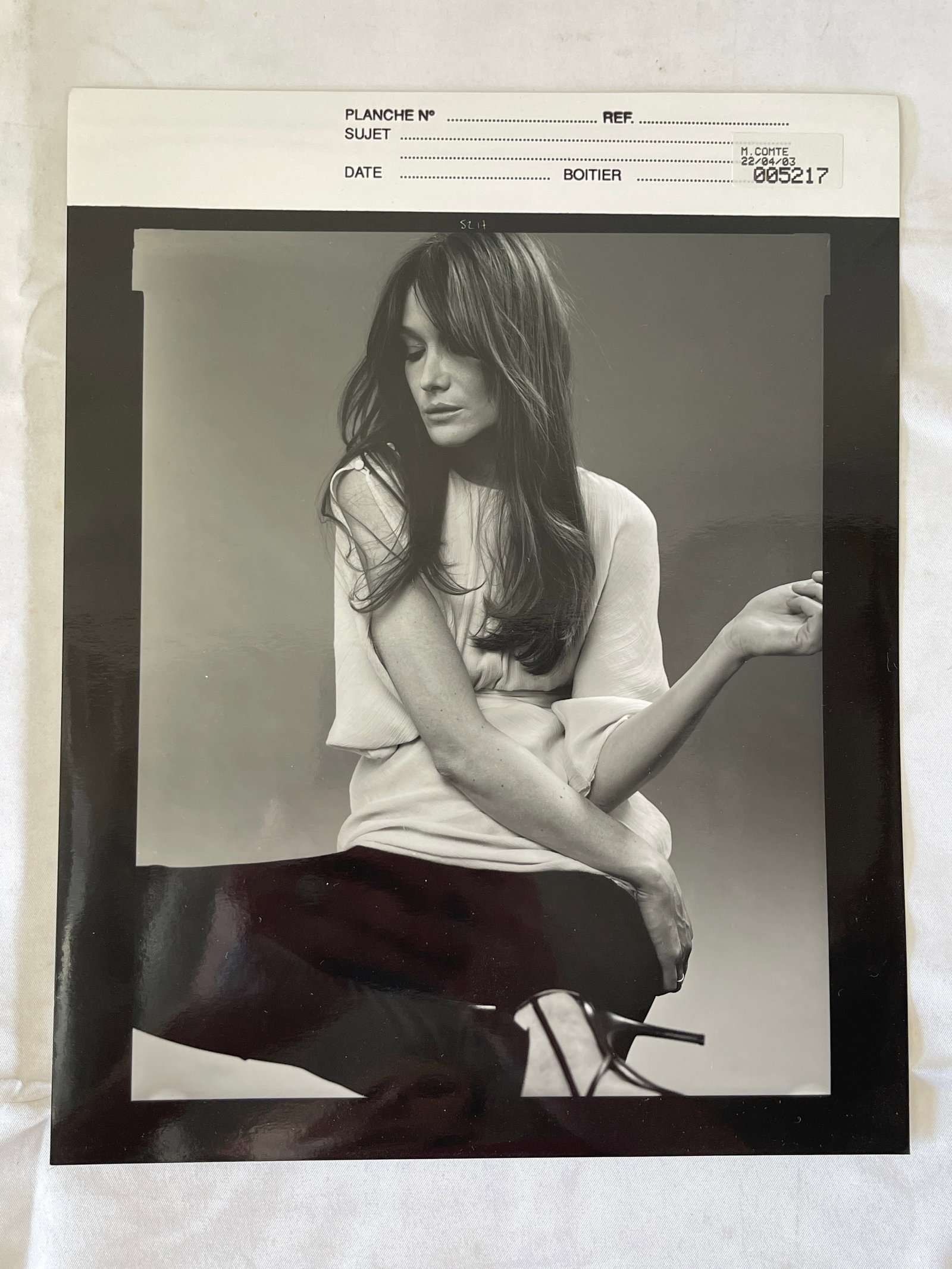 Michel Comte Original Vintage B&W Fashion Photograph Print, Dated 22/04/03 (1 of 4)