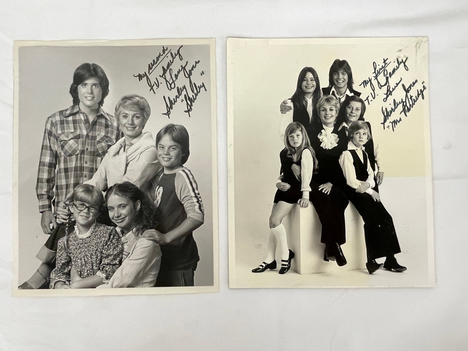 Shirley Jones Signed Partridge Family & Shirley Show 8x10 Promo Photos Pair (1 of 7)